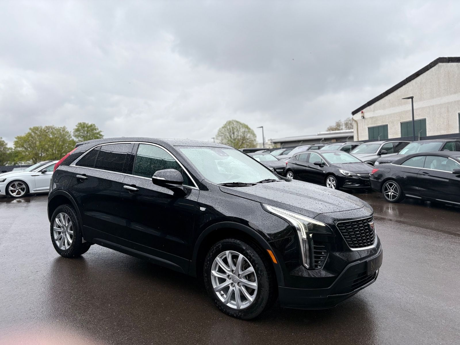 Fahrzeugabbildung Cadillac XT4 LUXURY AWD *1. HAND*AUT*GARANTIE*BOSE*LED*