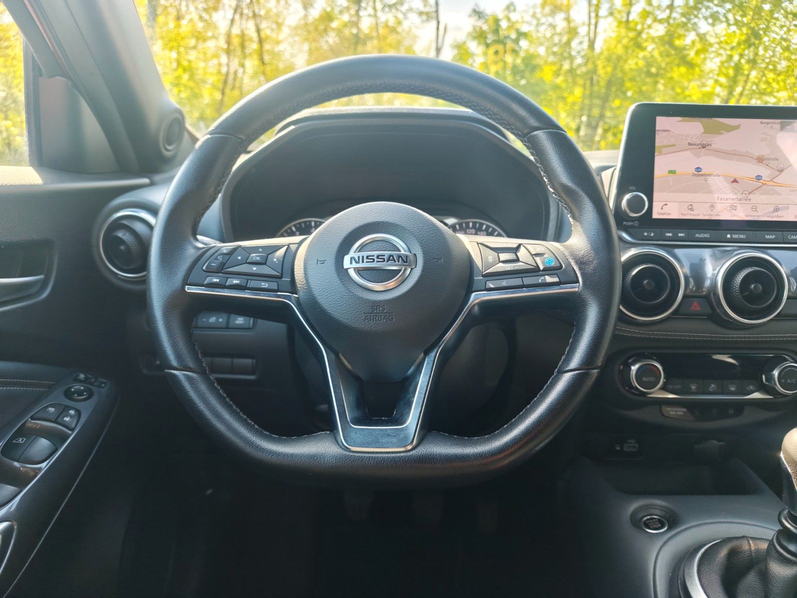 Fahrzeugabbildung Nissan JUKE N-DESIGN *VOLL-LED*360°*ALCANTARA*NAVI*