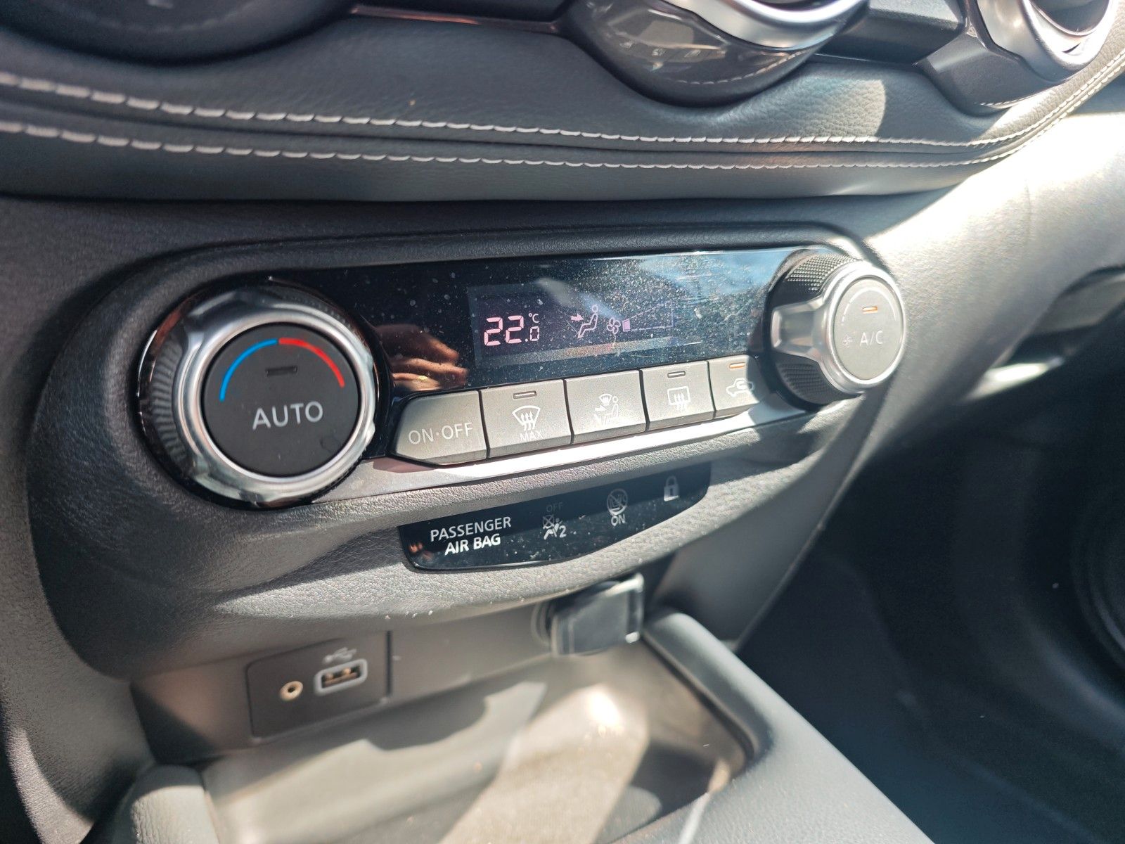 Fahrzeugabbildung Nissan JUKE N-DESIGN *VOLL-LED*360°*ALCANTARA*NAVI*