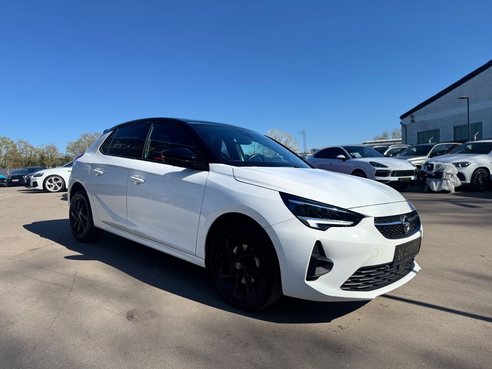 Fahrzeugabbildung Opel CORSA F GS LINE *AUT*NAVI*TEILLEDER*PANO*