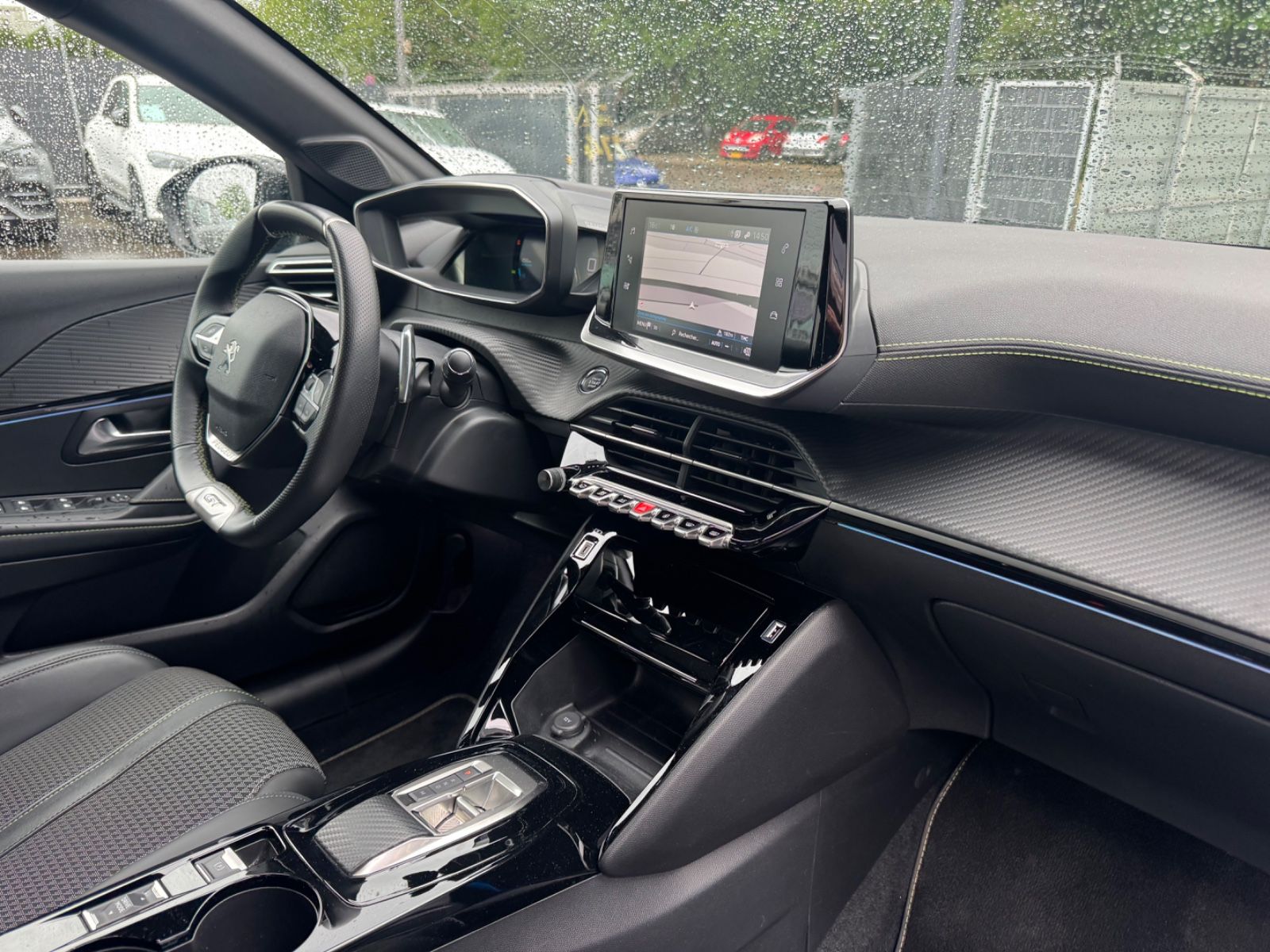 Fahrzeugabbildung Peugeot 208 GT LINE *AUT*LED*NAVI*SHZ*VIRTUELL*ALU*