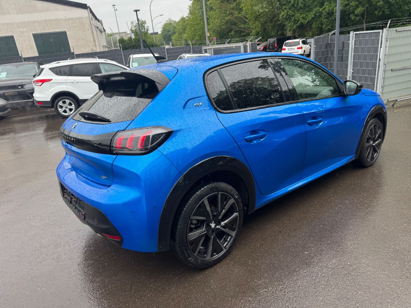 Fahrzeugabbildung Peugeot 208 GT LINE *AUT*LED*NAVI*SHZ*VIRTUELL*ALU*