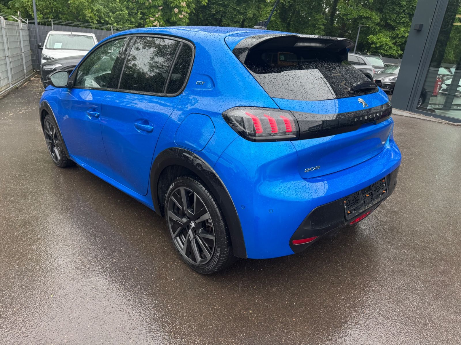 Fahrzeugabbildung Peugeot 208 GT LINE *AUT*LED*NAVI*SHZ*VIRTUELL*ALU*