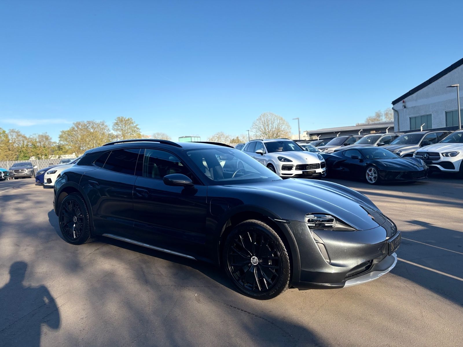 Fahrzeugabbildung Porsche TAYCAN CROSS TURISMO 4*PASM*KAMERA*PANORAMA*LED*