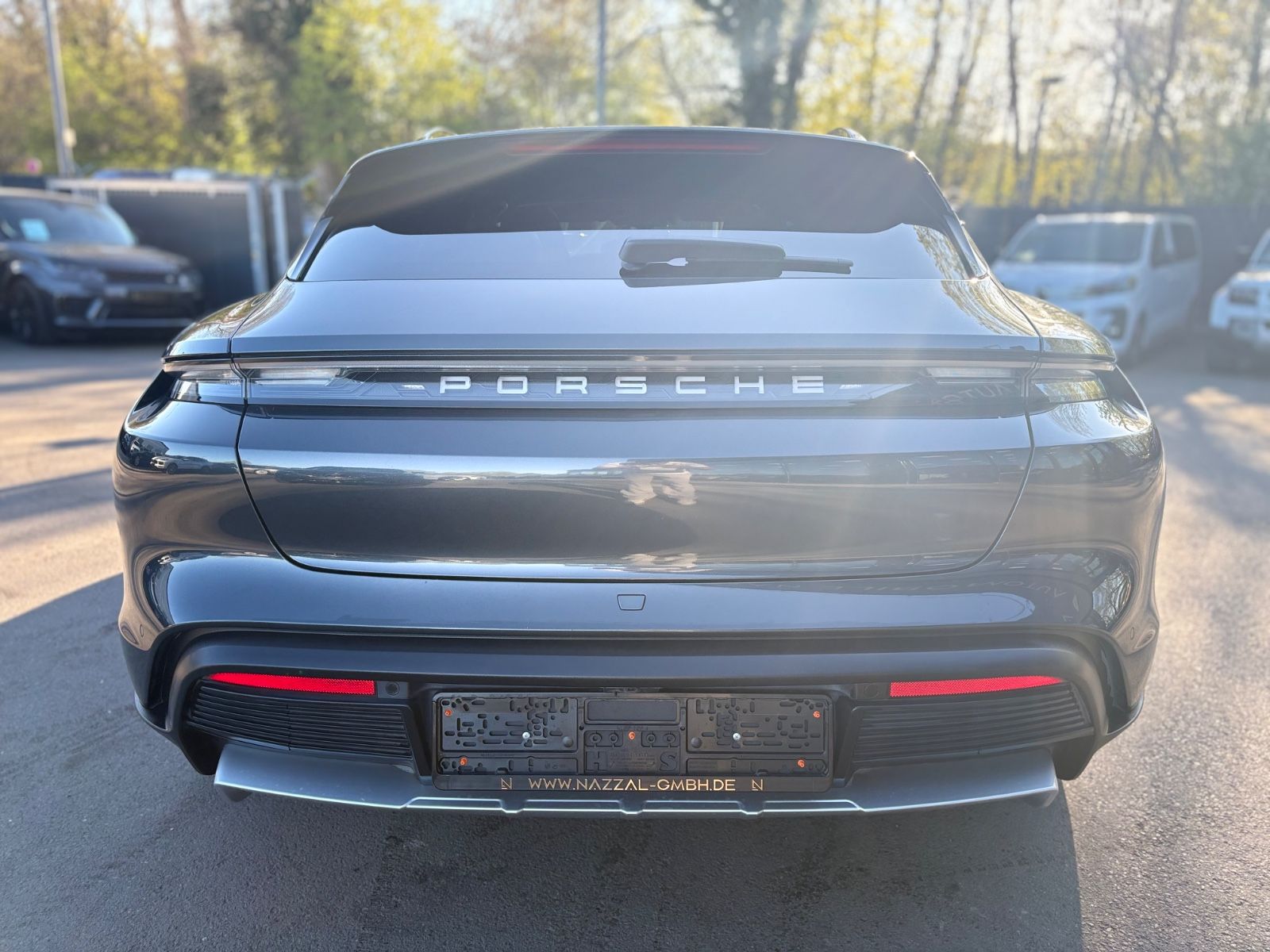 Fahrzeugabbildung Porsche TAYCAN CROSS TURISMO 4*PASM*KAMERA*PANORAMA*LED*