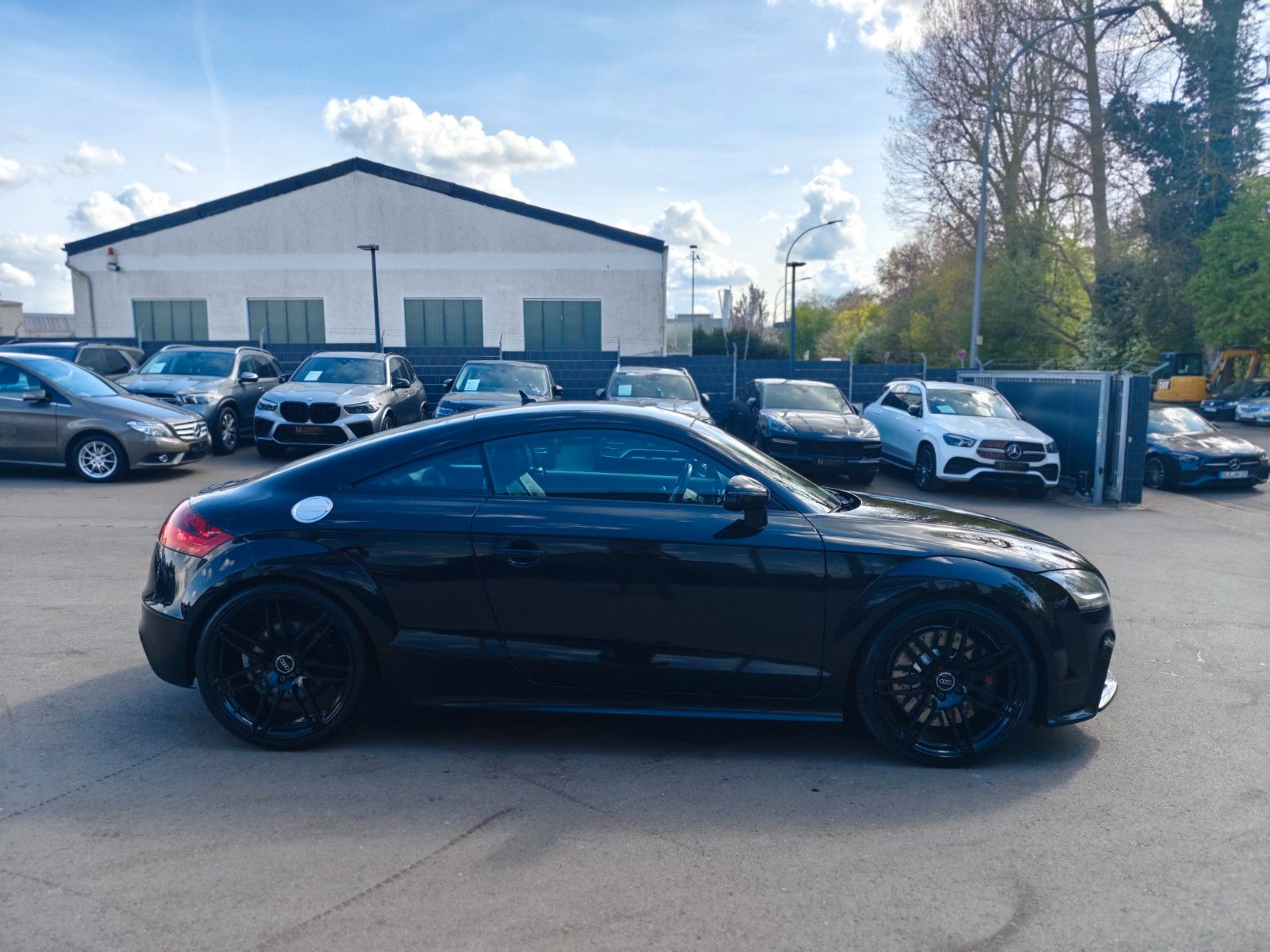 Fahrzeugabbildung Audi TT RS COUPE AUT.*NAVI*LEDER*LED*2.HAND*BOSE*