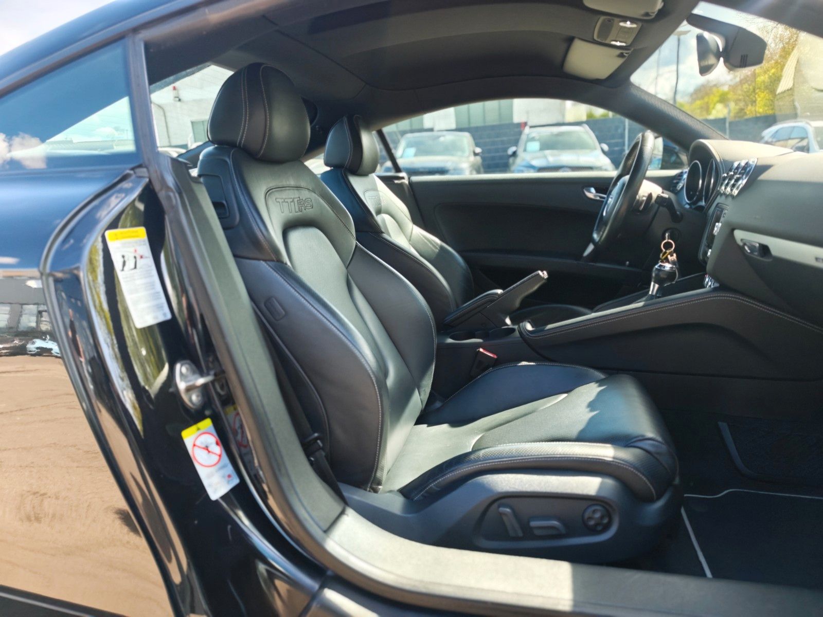 Fahrzeugabbildung Audi TT RS COUPE AUT.*NAVI*LEDER*LED*2.HAND*BOSE*