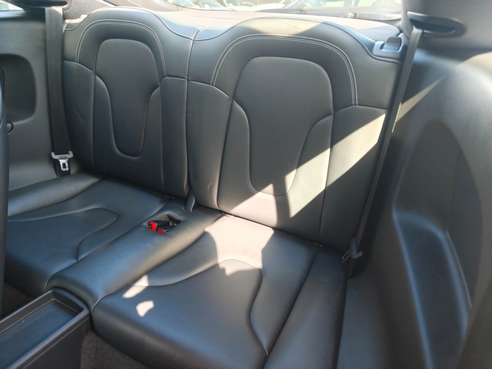 Fahrzeugabbildung Audi TT RS COUPE AUT.*NAVI*LEDER*LED*2.HAND*BOSE*