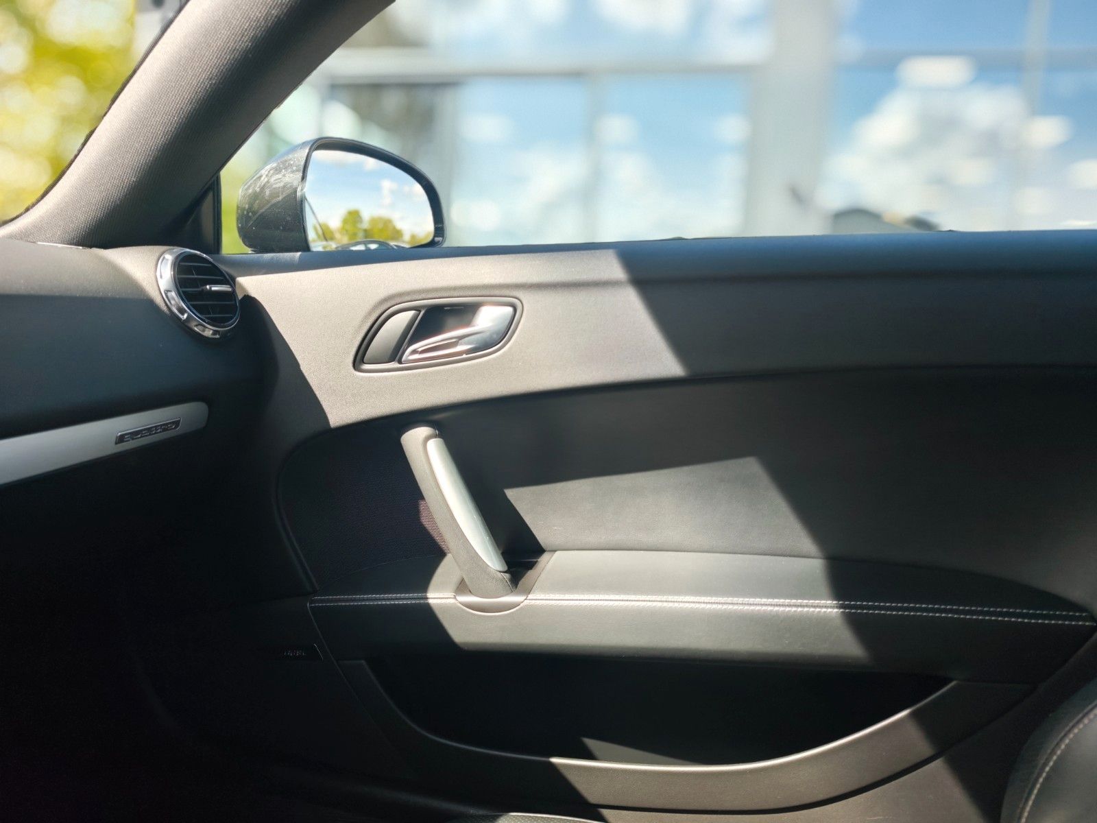 Fahrzeugabbildung Audi TT RS COUPE AUT.*NAVI*LEDER*LED*2.HAND*BOSE*