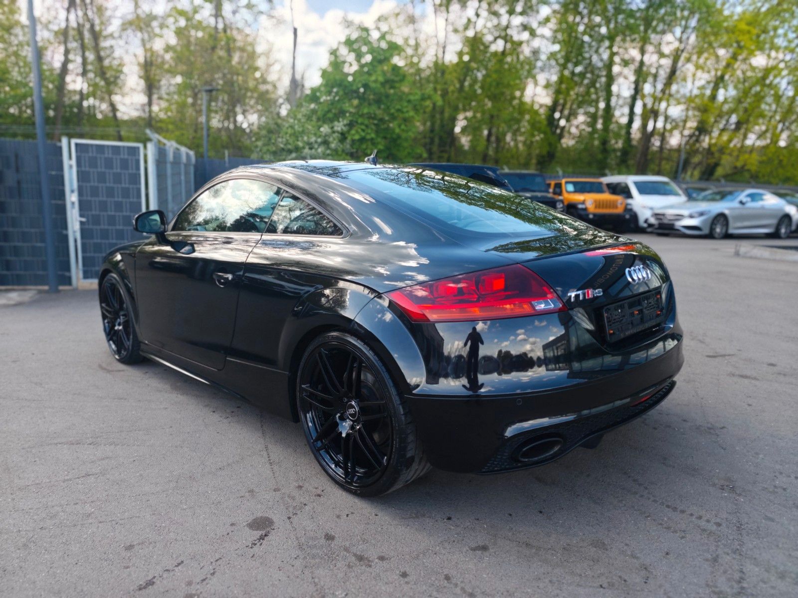 Fahrzeugabbildung Audi TT RS COUPE AUT.*NAVI*LEDER*LED*2.HAND*BOSE*