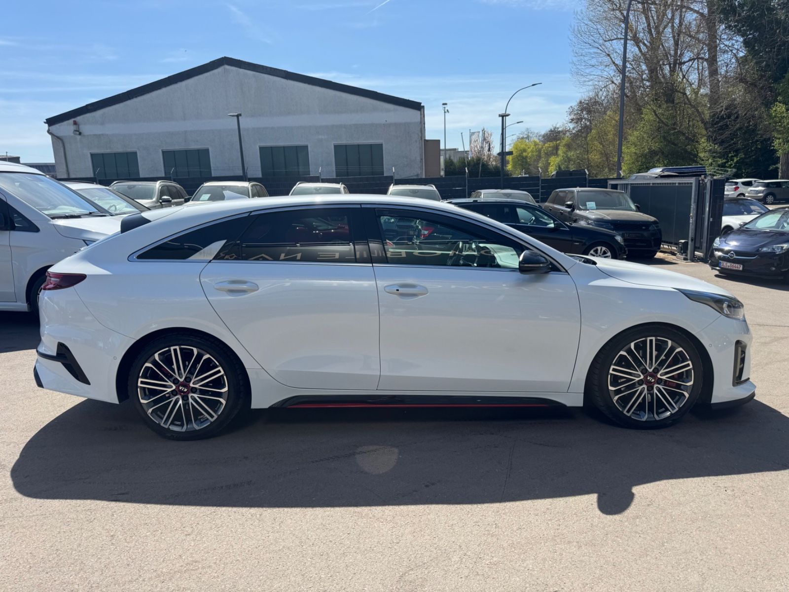 Fahrzeugabbildung Kia PRO CEE´D GT*AUT.*ALCANTARA*NAVI*R-KAMERA*