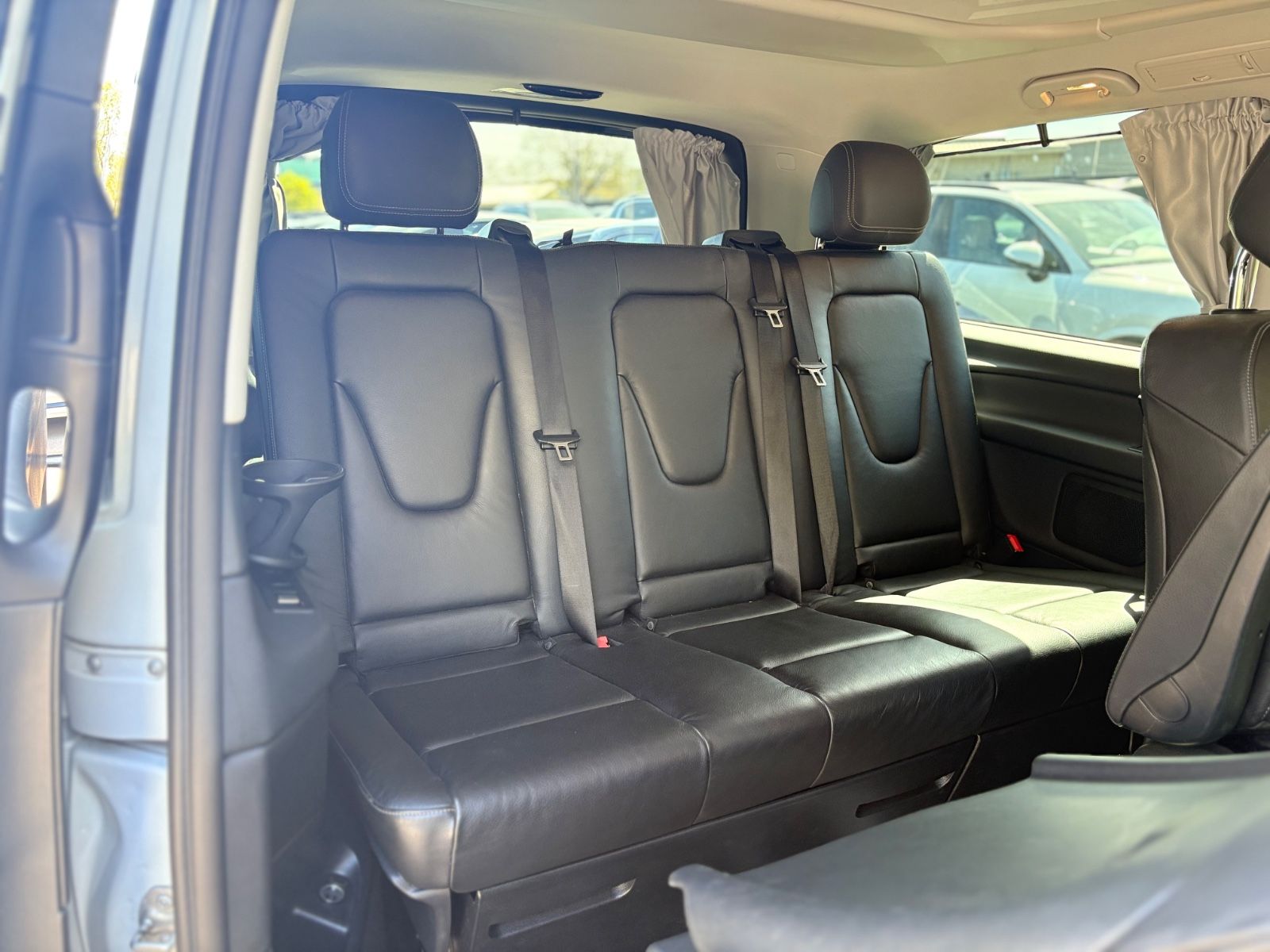 Fahrzeugabbildung Mercedes-Benz V 250 D LANG *MARCO POLO*AMG LINE*LEDER*STANDH*