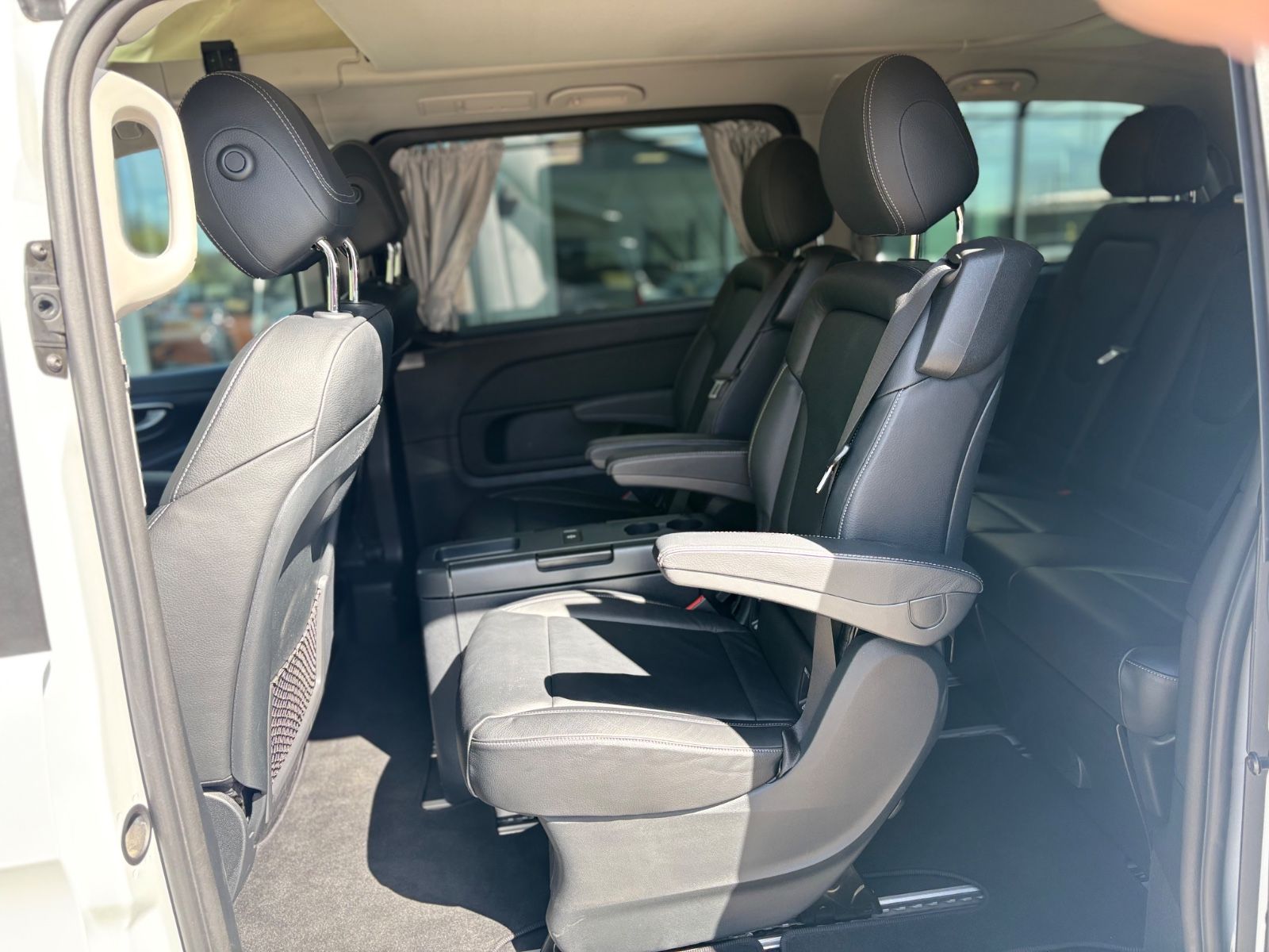 Fahrzeugabbildung Mercedes-Benz V 250 D LANG *MARCO POLO*AMG LINE*LEDER*STANDH*