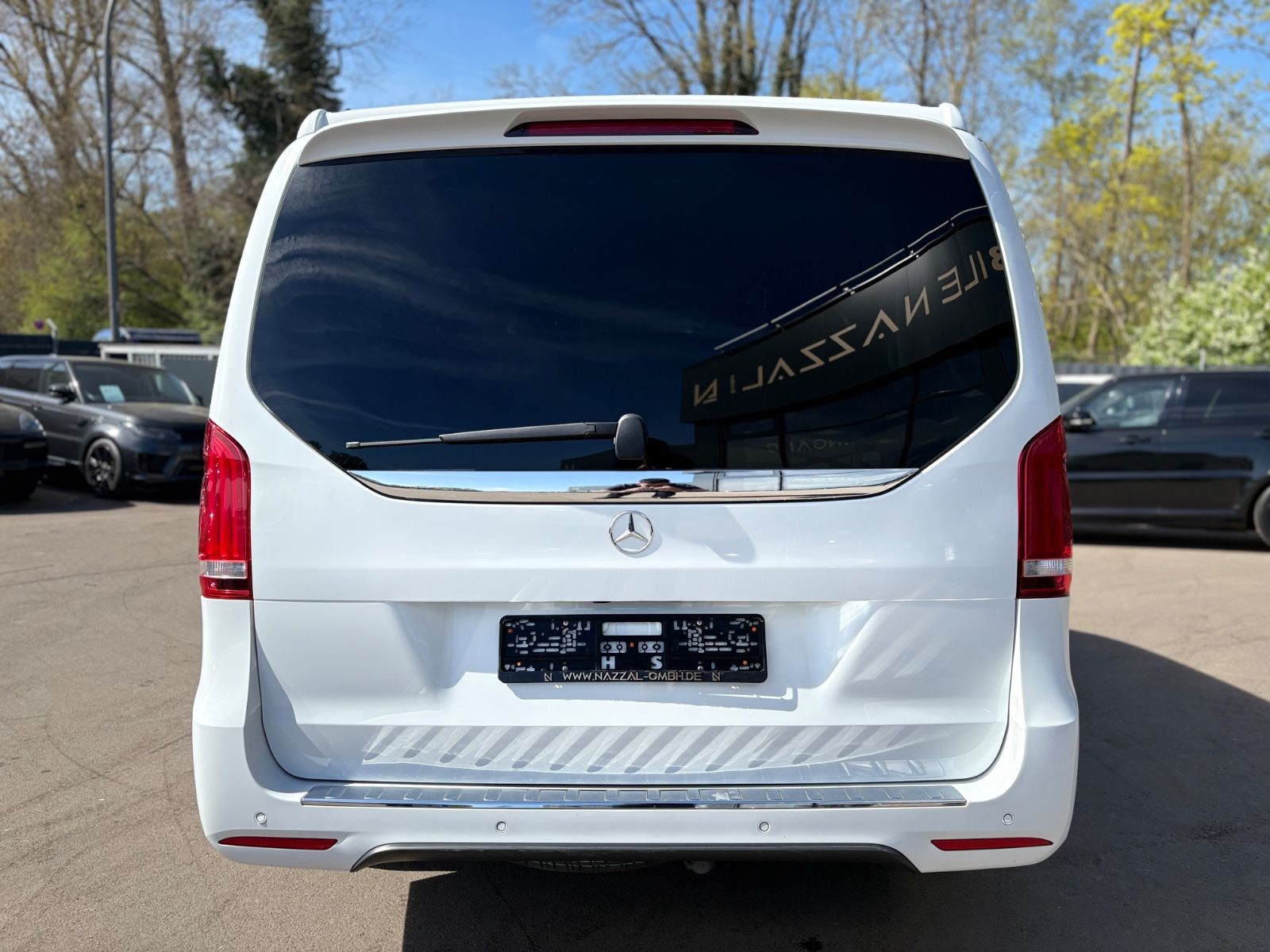 Fahrzeugabbildung Mercedes-Benz V 250 D LANG *MARCO POLO*AMG LINE*LEDER*STANDH*