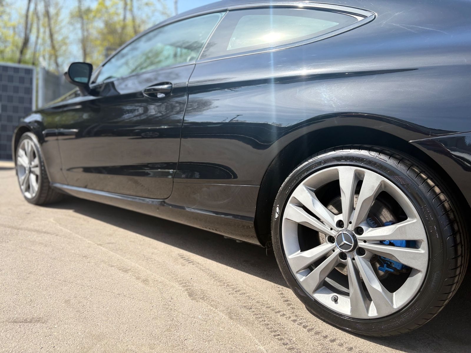 Fahrzeugabbildung Mercedes-Benz C 200 Coupe *NAVI*TEILLEDER*PDC*