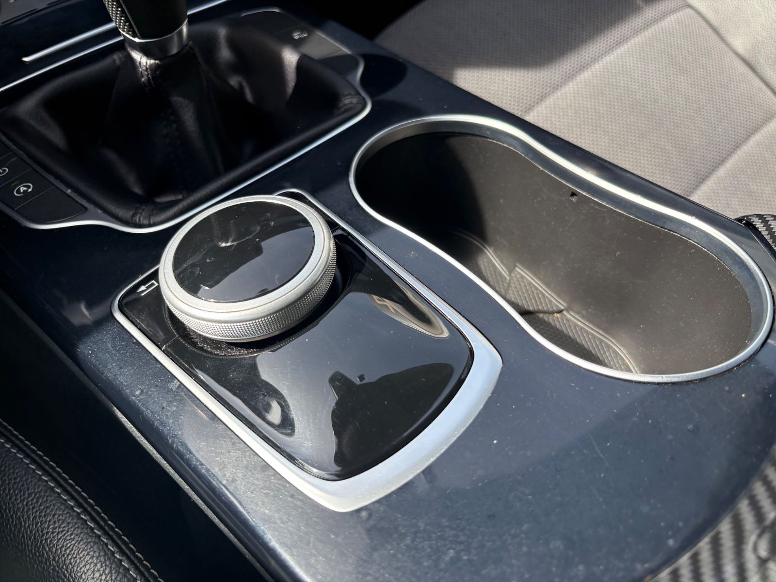 Fahrzeugabbildung Mercedes-Benz C 200 Coupe *NAVI*TEILLEDER*PDC*