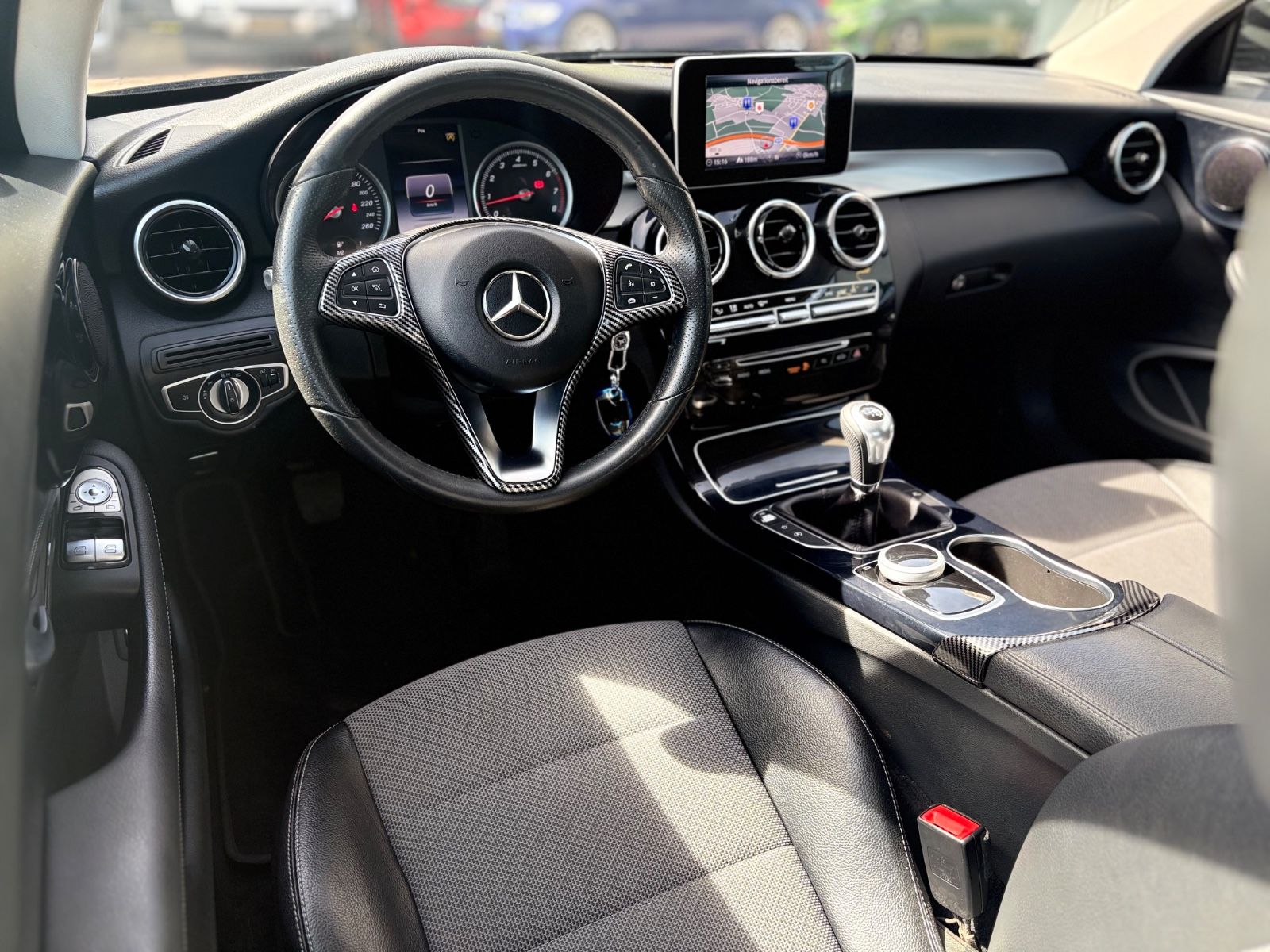 Fahrzeugabbildung Mercedes-Benz C 200 Coupe *NAVI*TEILLEDER*PDC*