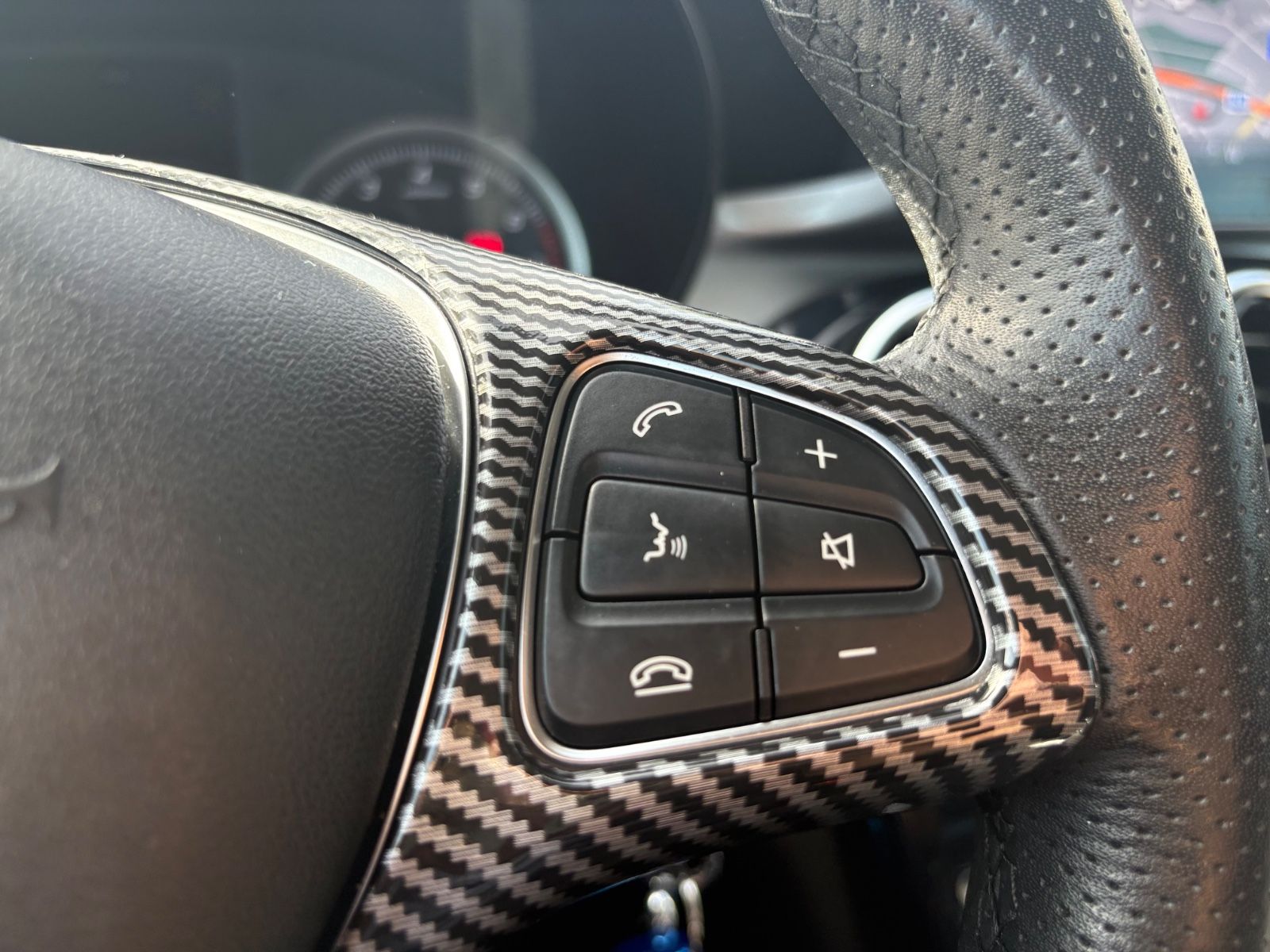 Fahrzeugabbildung Mercedes-Benz C 200 Coupe *NAVI*TEILLEDER*PDC*