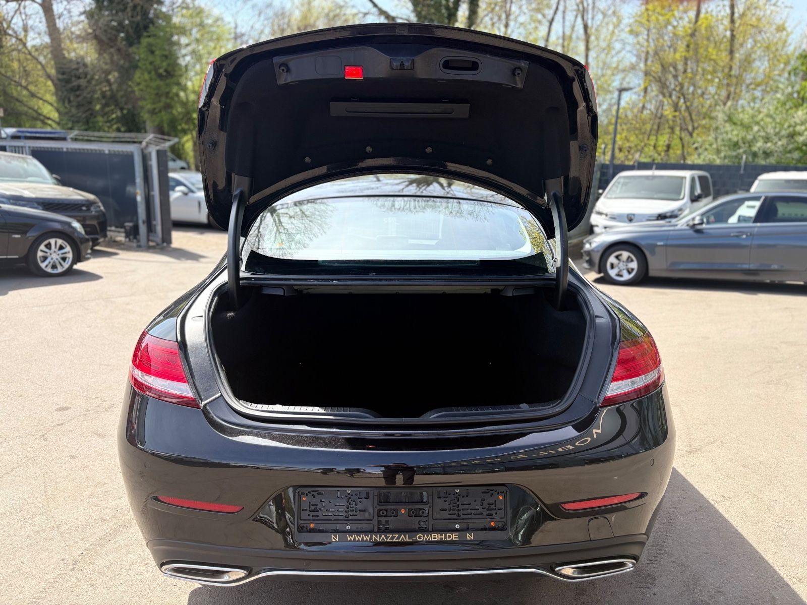 Fahrzeugabbildung Mercedes-Benz C 200 Coupe *NAVI*TEILLEDER*PDC*