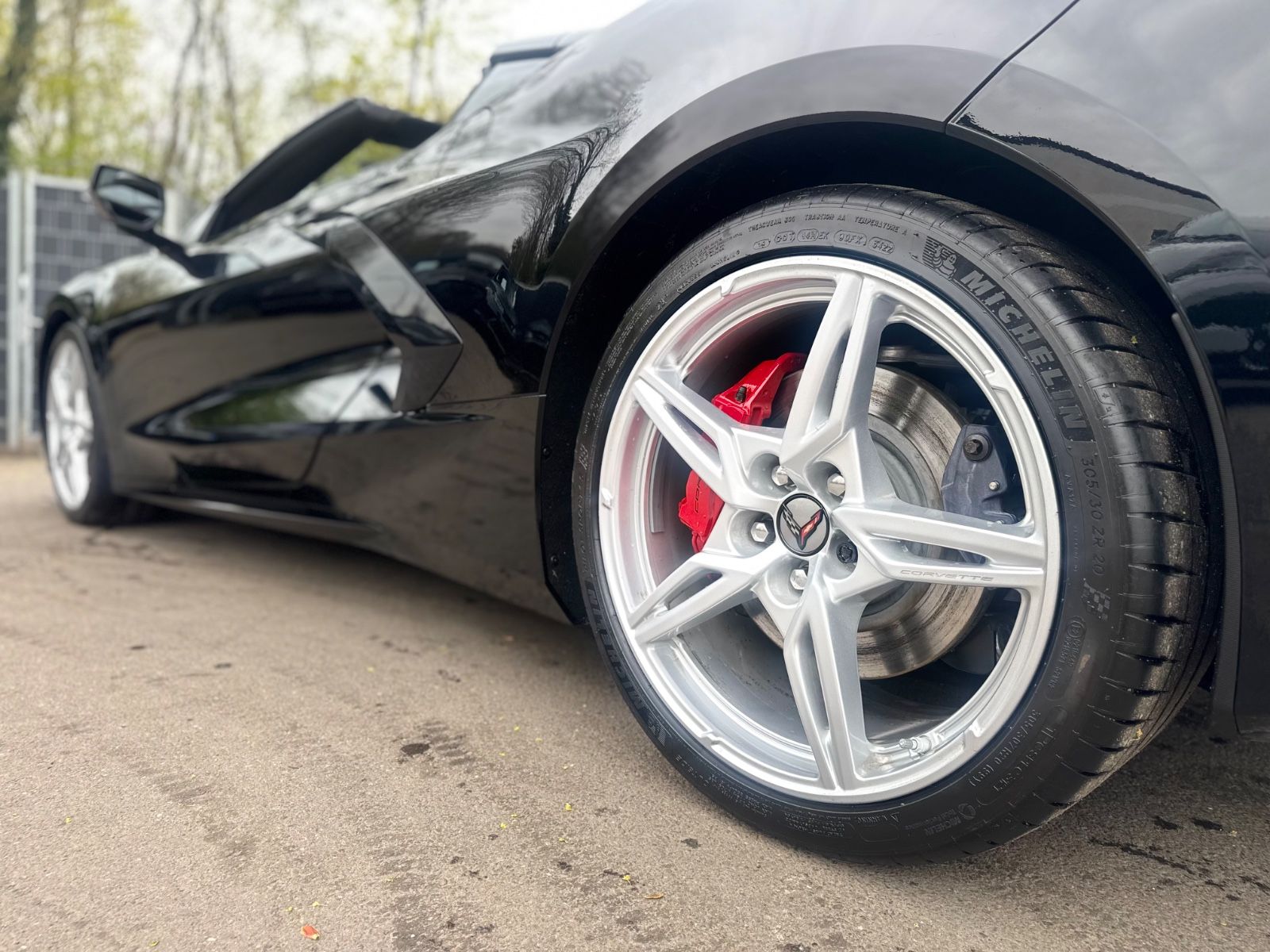 Fahrzeugabbildung Corvette C8 TARGA *STINGRAY*3LT*1.HD*UNFALLFREI*COC/EWG*