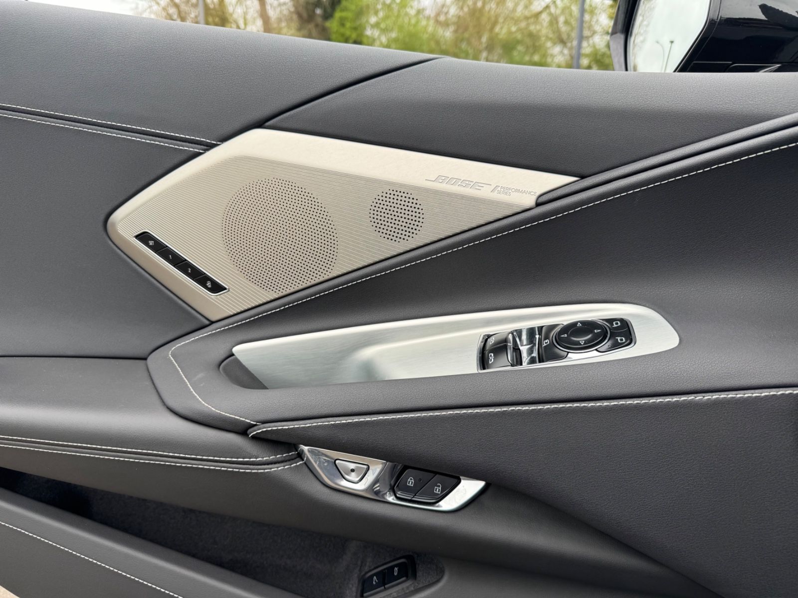 Fahrzeugabbildung Corvette C8 TARGA *STINGRAY*3LT*1.HD*UNFALLFREI*COC/EWG*