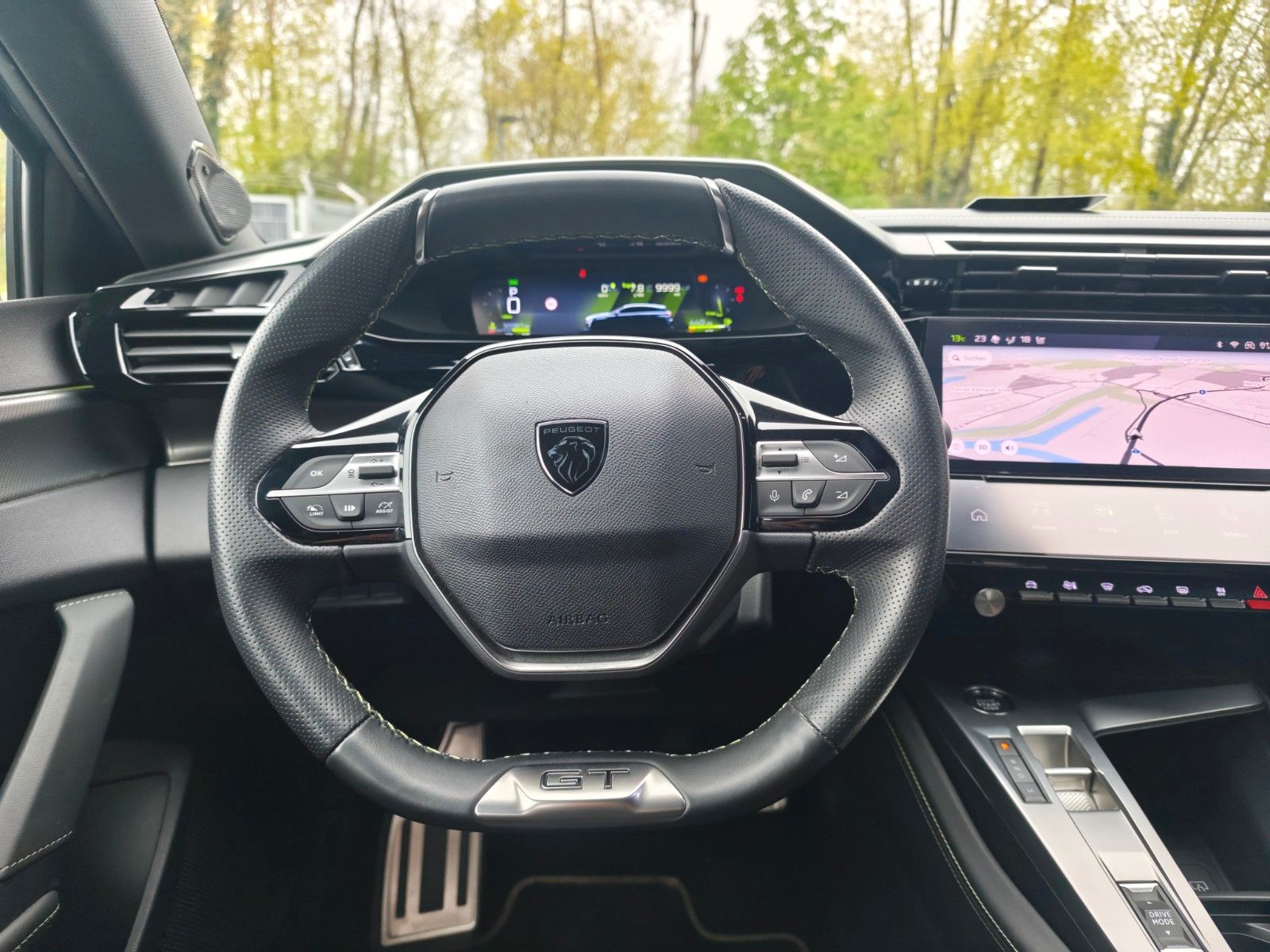 Fahrzeugabbildung Peugeot 308 GT*GT*SOUNDSYSTEM*NAVI*SHZ*KLIMAAUTO*