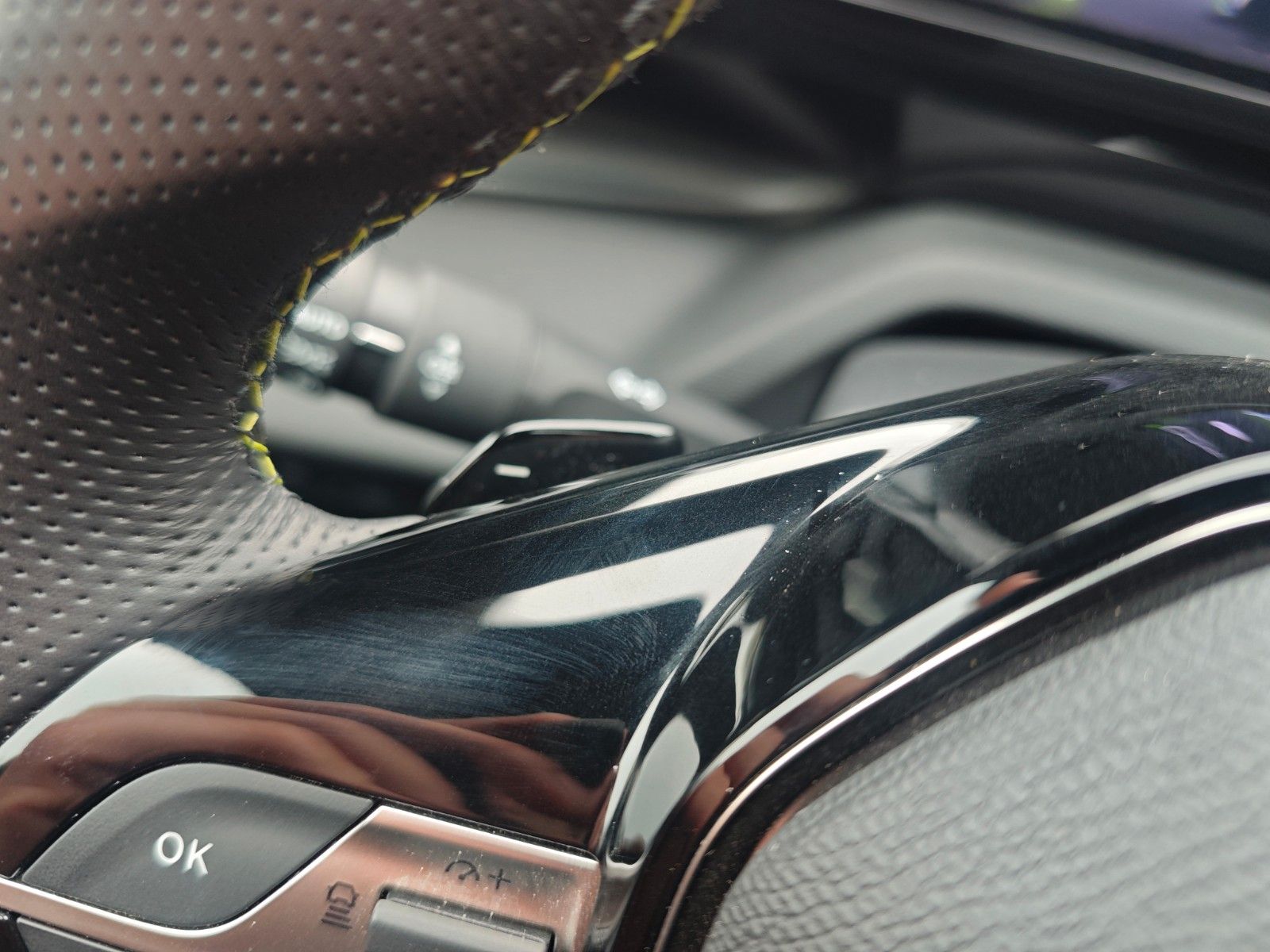 Fahrzeugabbildung Peugeot 308 GT*GT*SOUNDSYSTEM*NAVI*SHZ*KLIMAAUTO*