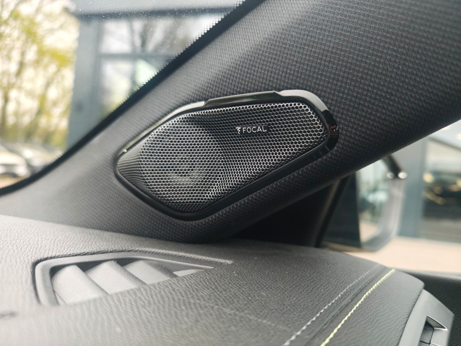 Fahrzeugabbildung Peugeot 308 GT*GT*SOUNDSYSTEM*NAVI*SHZ*KLIMAAUTO*