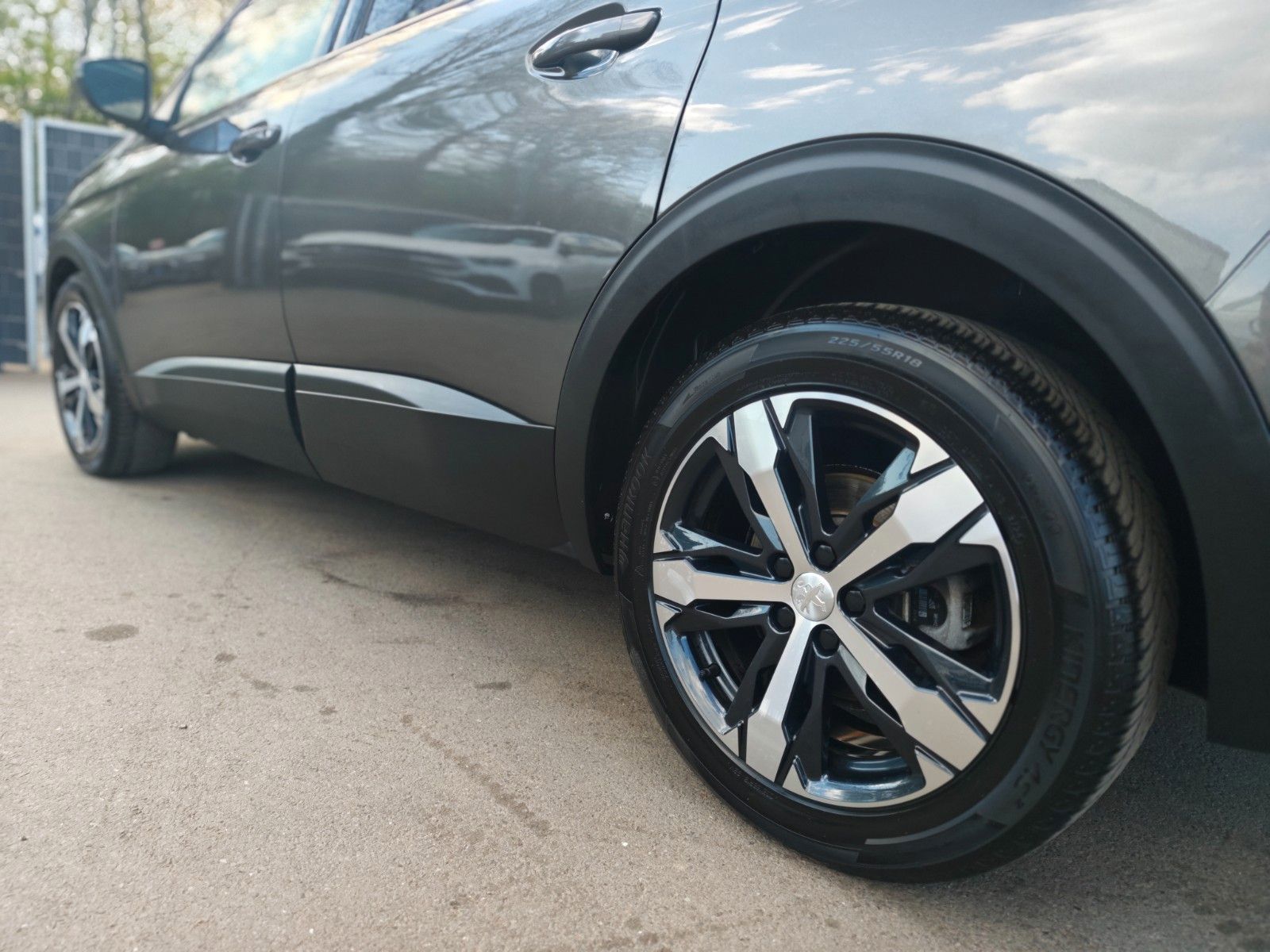 Fahrzeugabbildung Peugeot 5008*7 SITZER*AUTOMATIK*VIRTUELL*PACK ASSIST*2.H