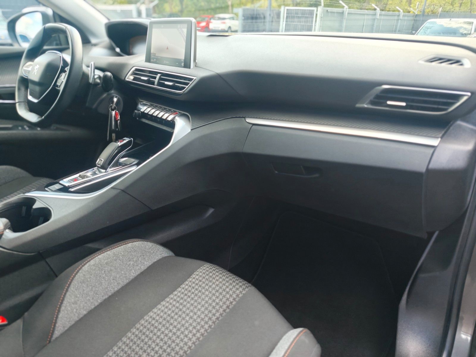 Fahrzeugabbildung Peugeot 5008*7 SITZER*AUTOMATIK*VIRTUELL*PACK ASSIST*2.H