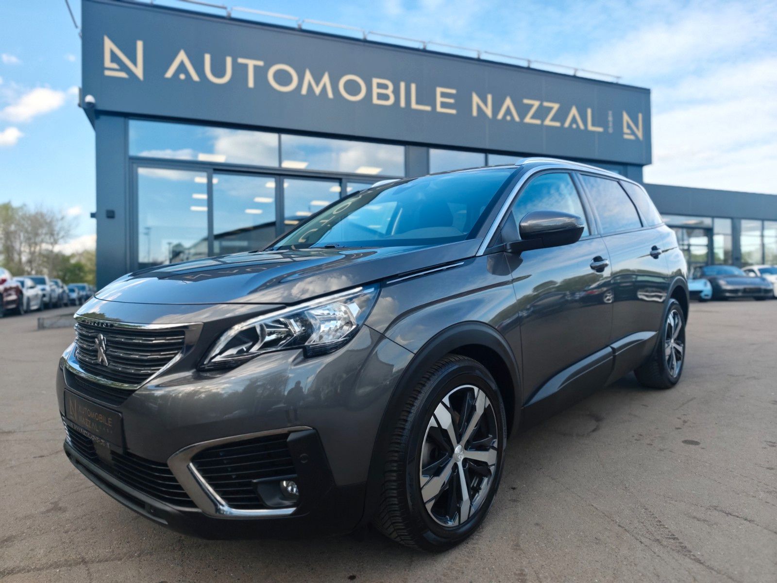 Fahrzeugabbildung Peugeot 5008*7 SITZER*AUTOMATIK*VIRTUELL*PACK ASSIST*2.H