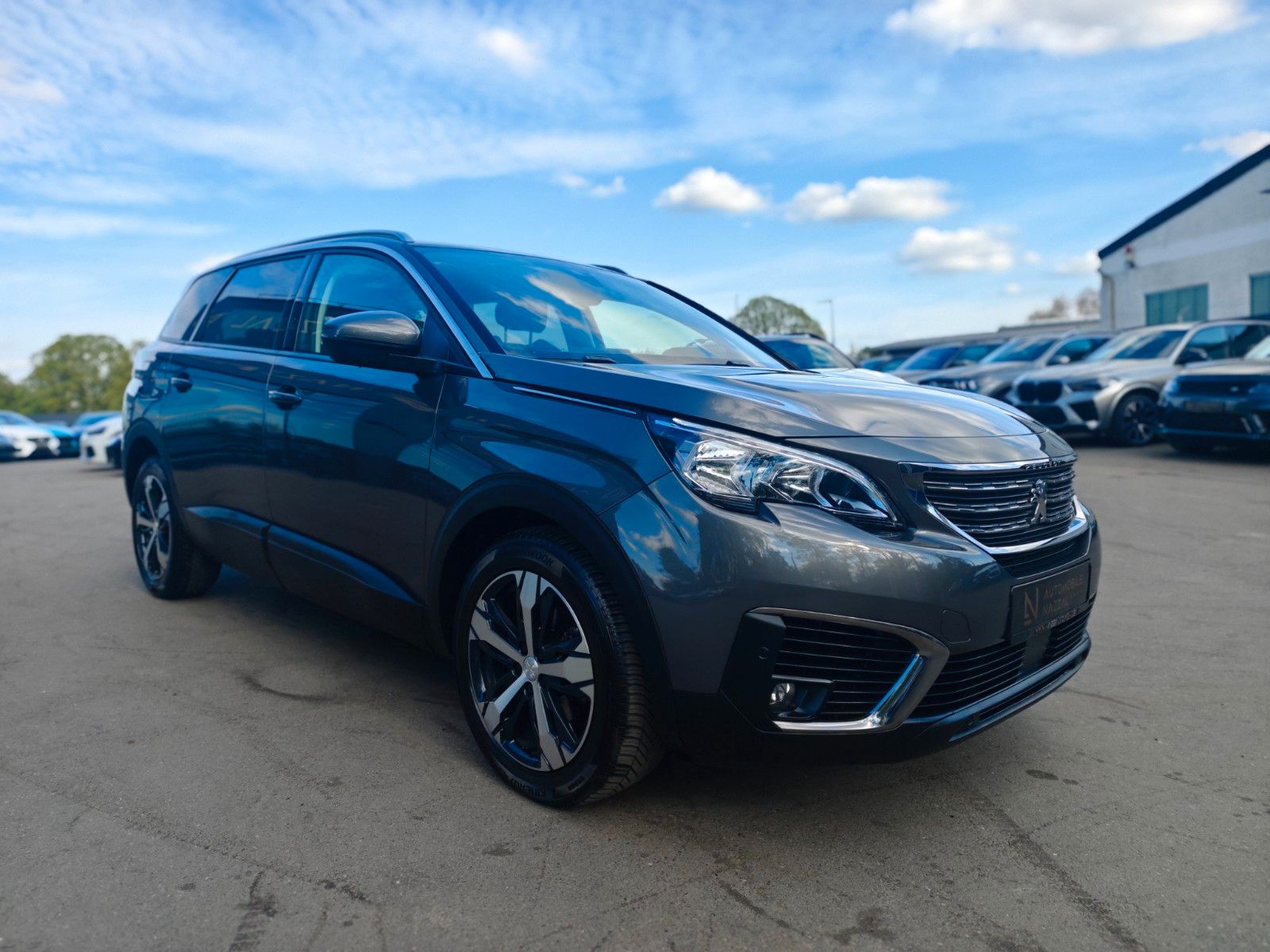 Fahrzeugabbildung Peugeot 5008*7 SITZER*AUTOMATIK*VIRTUELL*PACK ASSIST*2.H