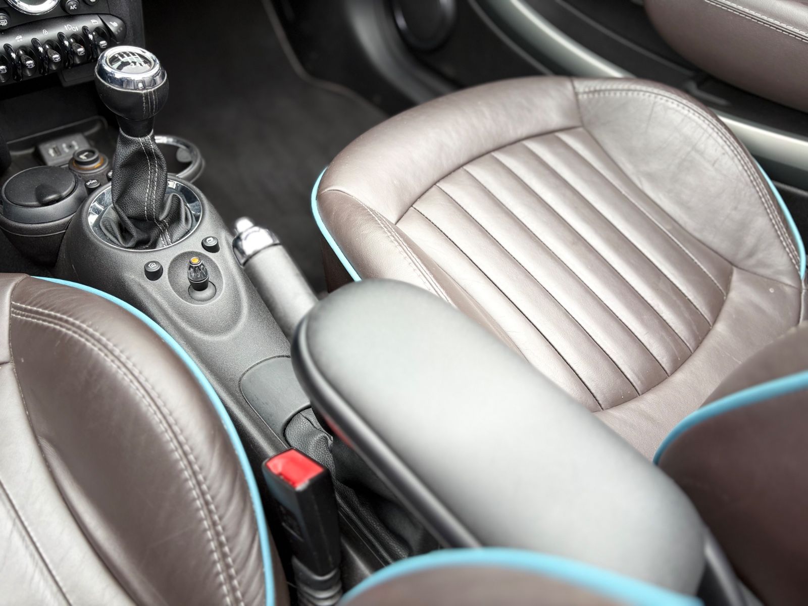 Fahrzeugabbildung MINI COOPER S CABRIO*HIGHGATE SONDERMODELL*ICED CHOCO