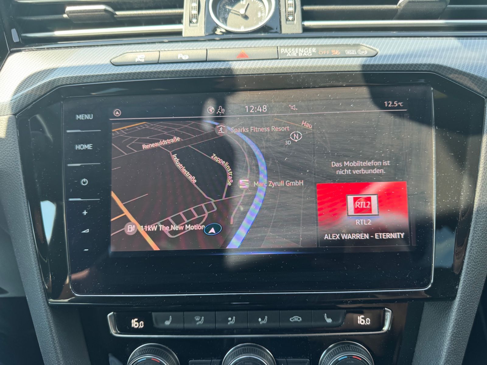 Fahrzeugabbildung Volkswagen ARTEON R-LINE*AUT*2.HD*ALCANTARA*LED*KAMERA*ACC*