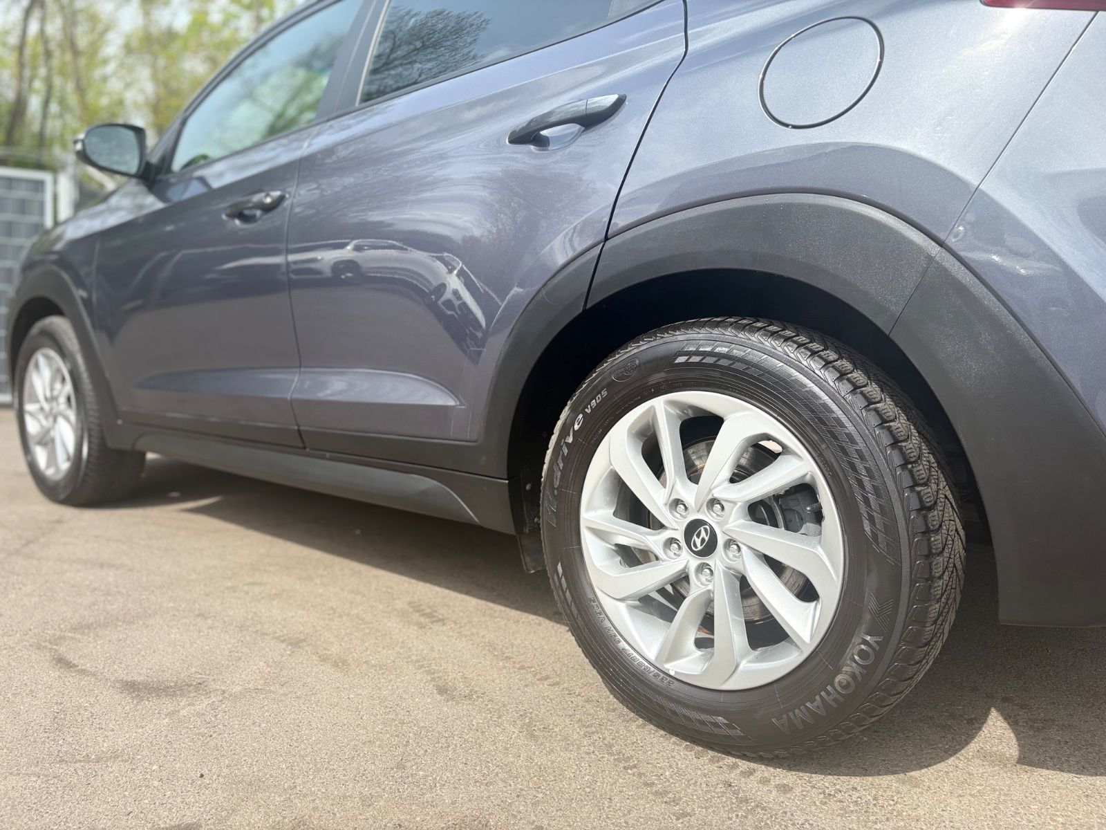 Fahrzeugabbildung Hyundai TUCSON BLUE TREND*KAMERA*NAVI*SITZHEIZUNG*1.HAND
