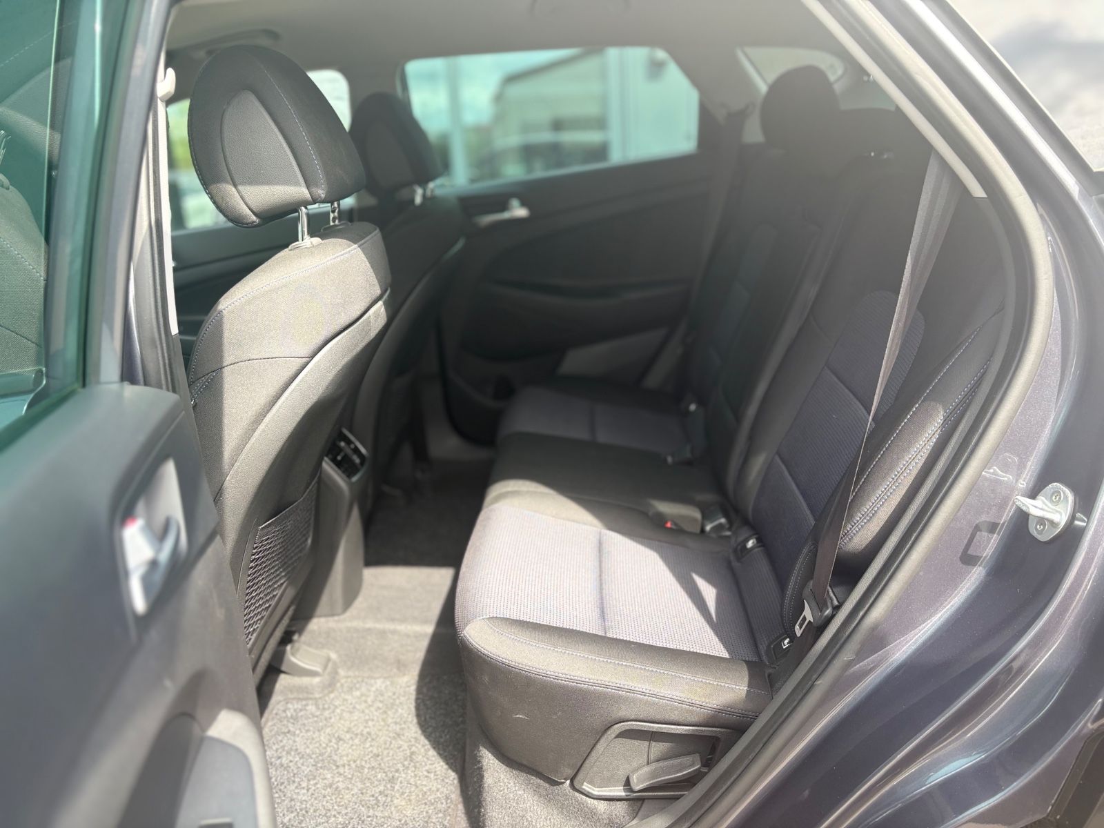 Fahrzeugabbildung Hyundai TUCSON BLUE TREND*KAMERA*NAVI*SITZHEIZUNG*1.HAND