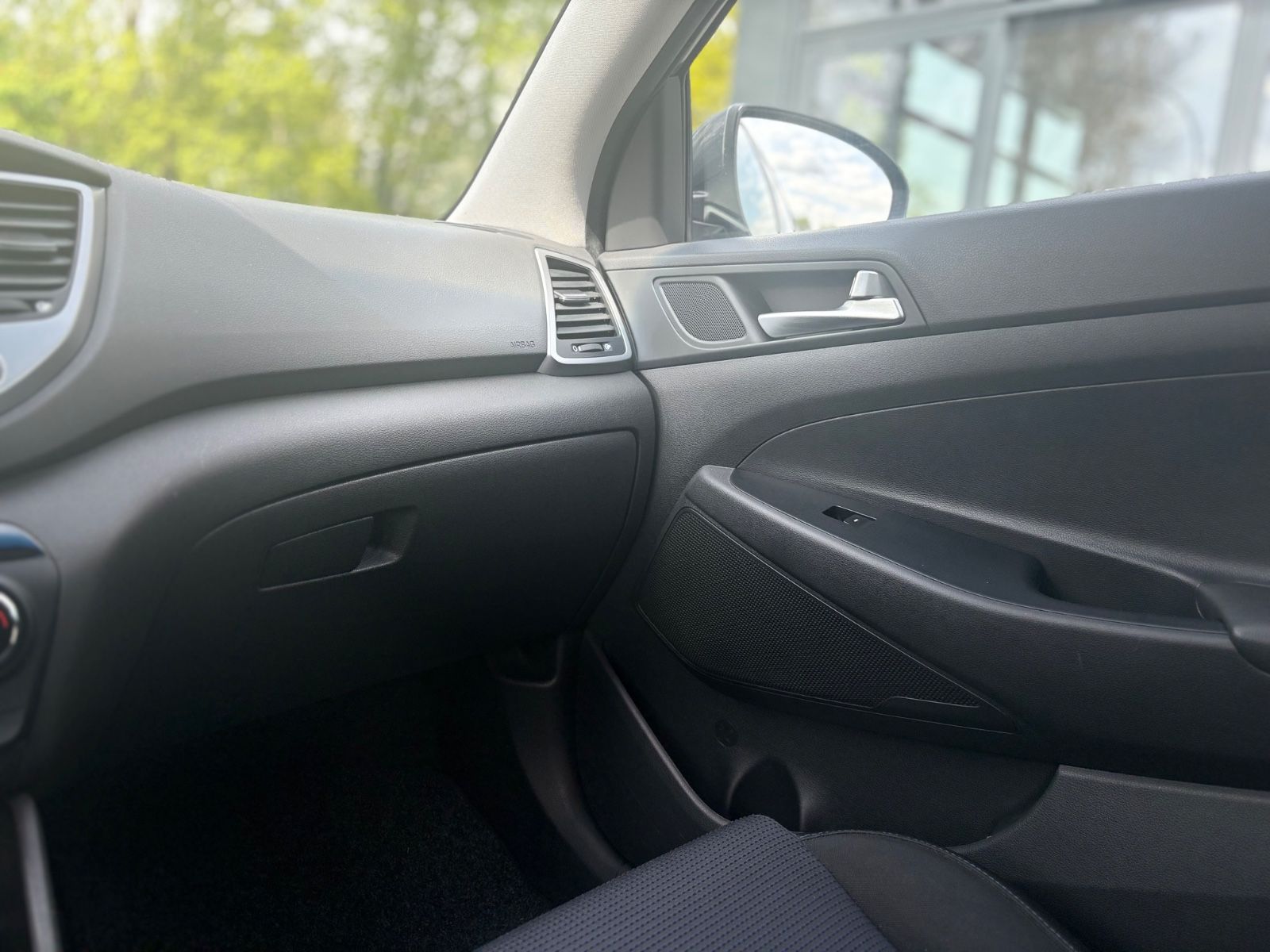 Fahrzeugabbildung Hyundai TUCSON BLUE TREND*KAMERA*NAVI*SITZHEIZUNG*1.HAND