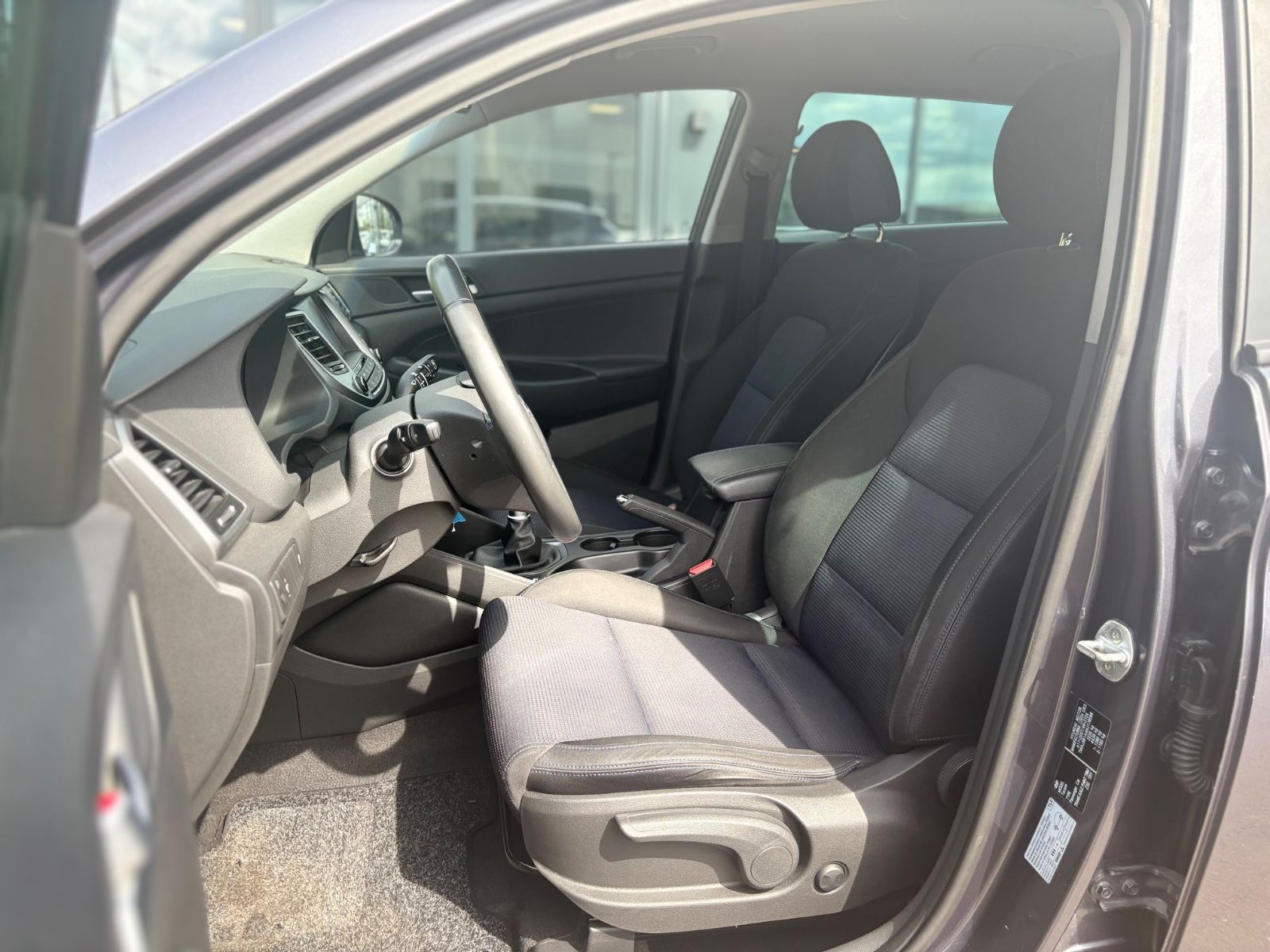 Fahrzeugabbildung Hyundai TUCSON BLUE TREND*KAMERA*NAVI*SITZHEIZUNG*1.HAND
