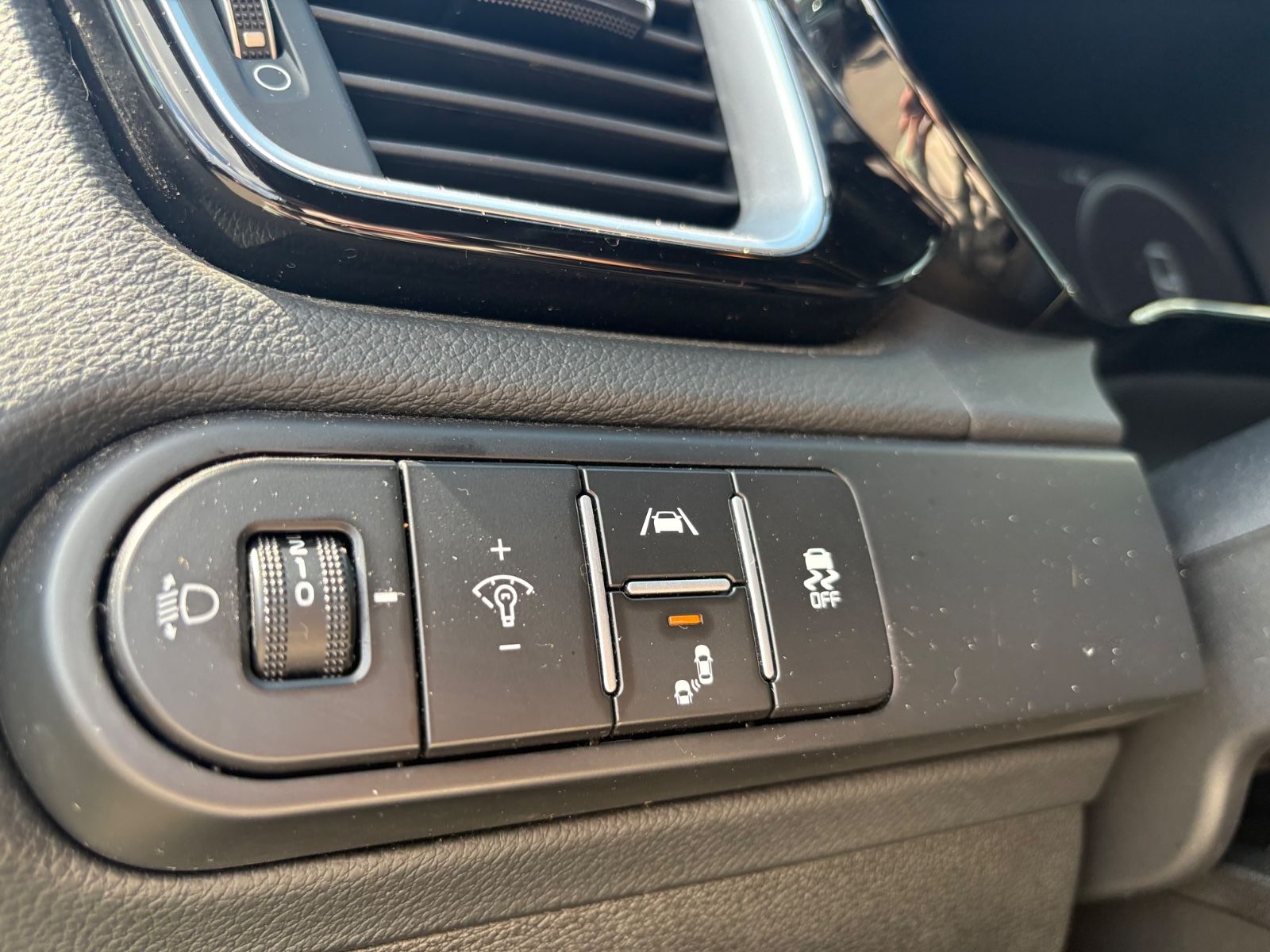 Fahrzeugabbildung Kia CEED GT LINE 1.5 T*SHZ*LED*DAB+*R-KAMERA*JBL*