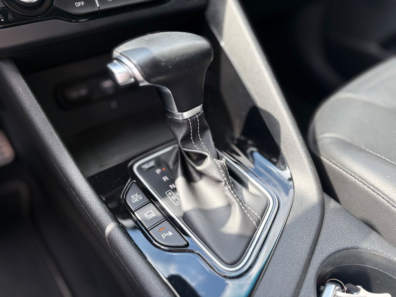 Fahrzeugabbildung Kia NIRO SPIRIT PLUG-IN HYBRID *SITZHEIZUNG*LEDER*