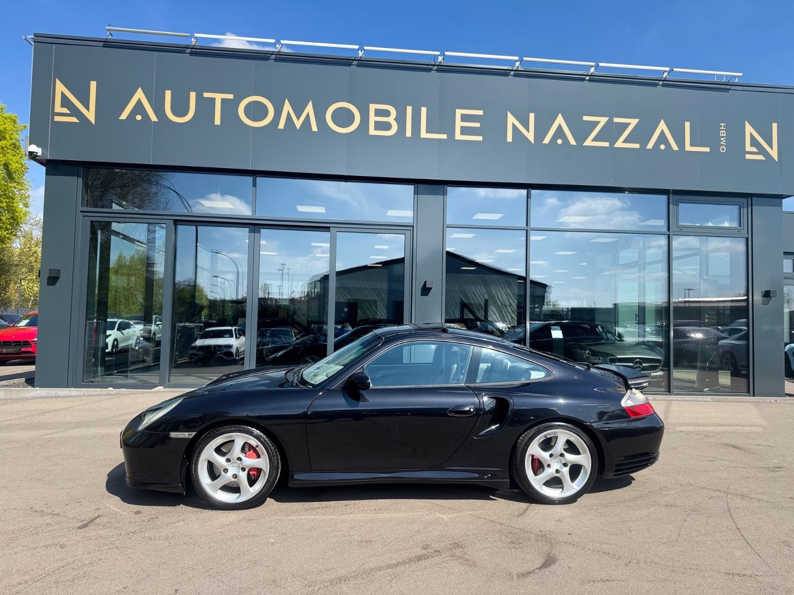 Fahrzeugabbildung Porsche 996 TURBO COUPE*AUT.*NAVI*BI-XENON*BOSE*EWG/COC*