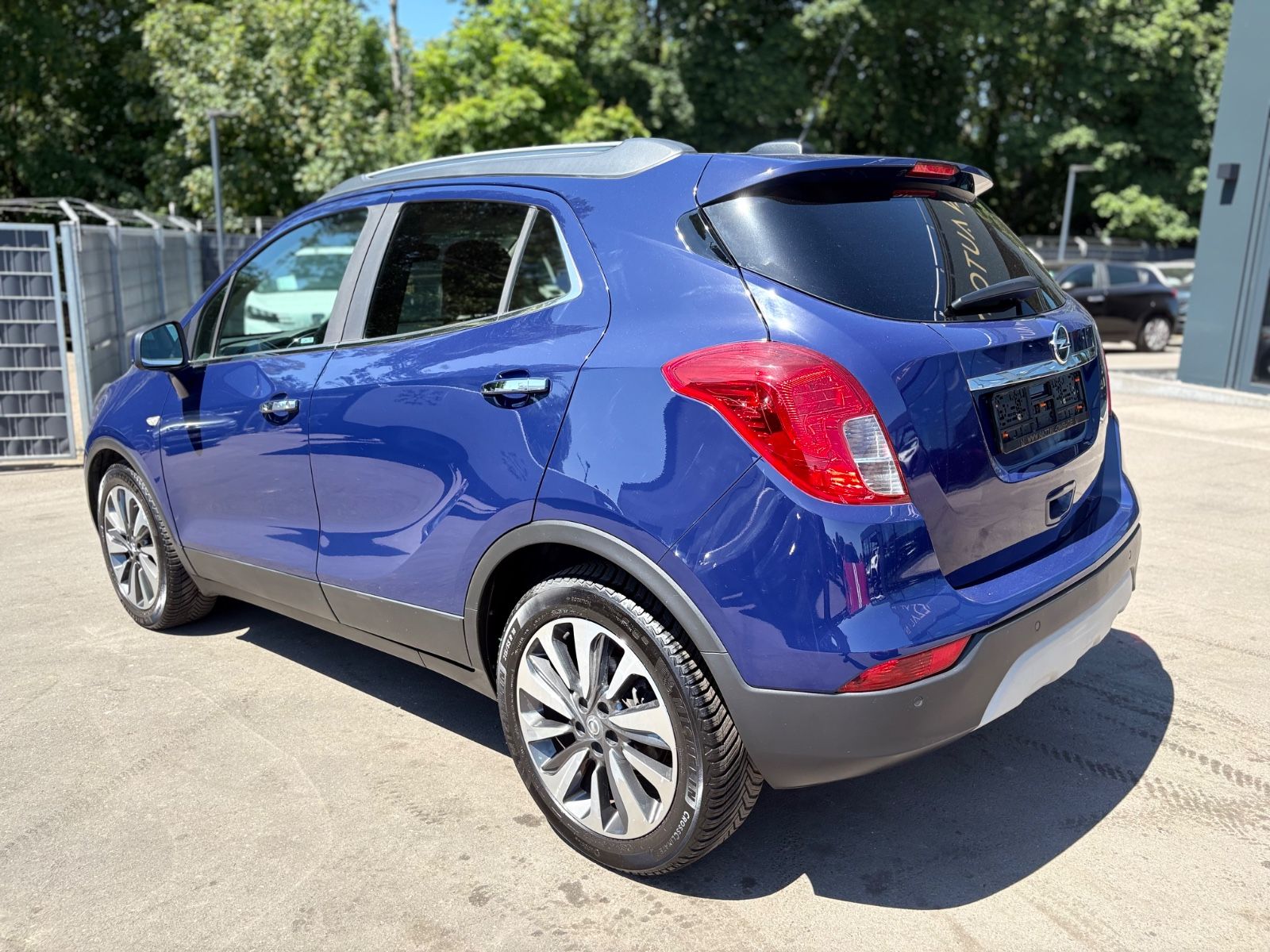 Fahrzeugabbildung Opel MOKKA X INNOVATION*2.HAND*LEDER*NAVI*SHZ*