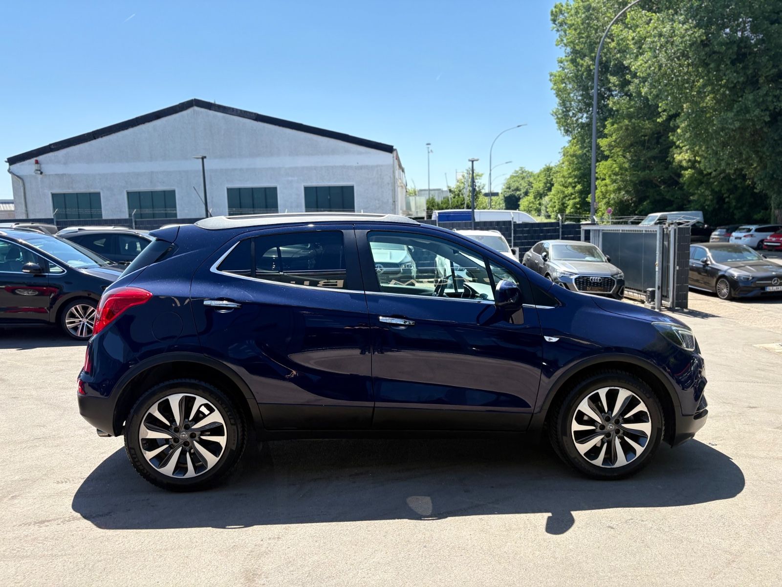 Fahrzeugabbildung Opel MOKKA X INNOVATION*2.HAND*LEDER*NAVI*SHZ*