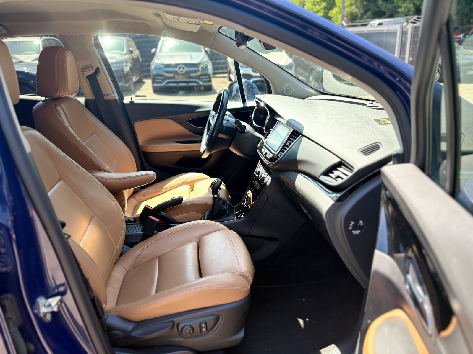 Fahrzeugabbildung Opel MOKKA X INNOVATION*2.HAND*LEDER*NAVI*SHZ*
