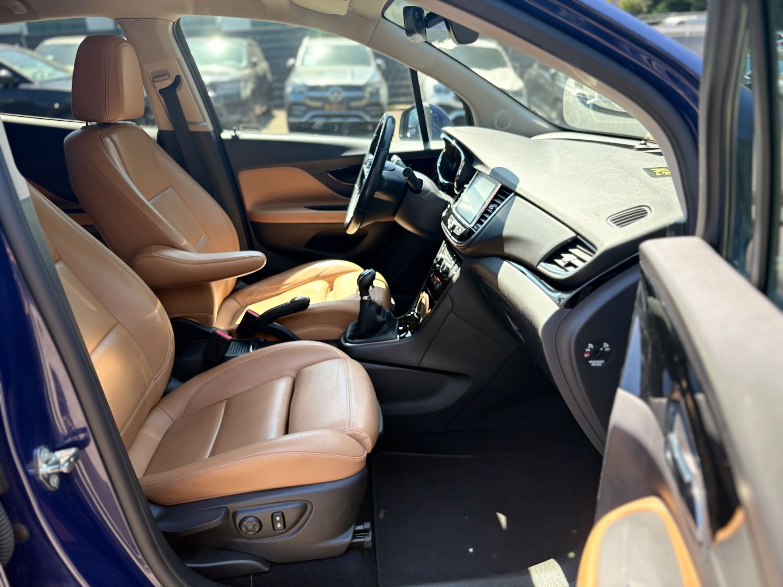 Fahrzeugabbildung Opel MOKKA X INNOVATION*2.HAND*LEDER*NAVI*SHZ*