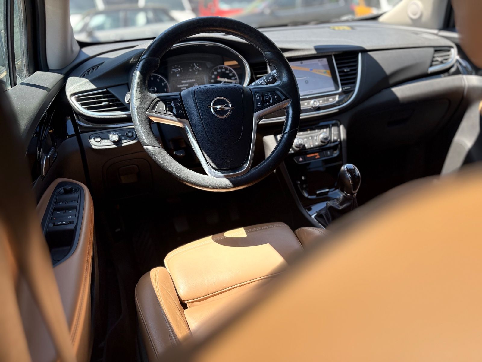 Fahrzeugabbildung Opel MOKKA X INNOVATION*2.HAND*LEDER*NAVI*SHZ*