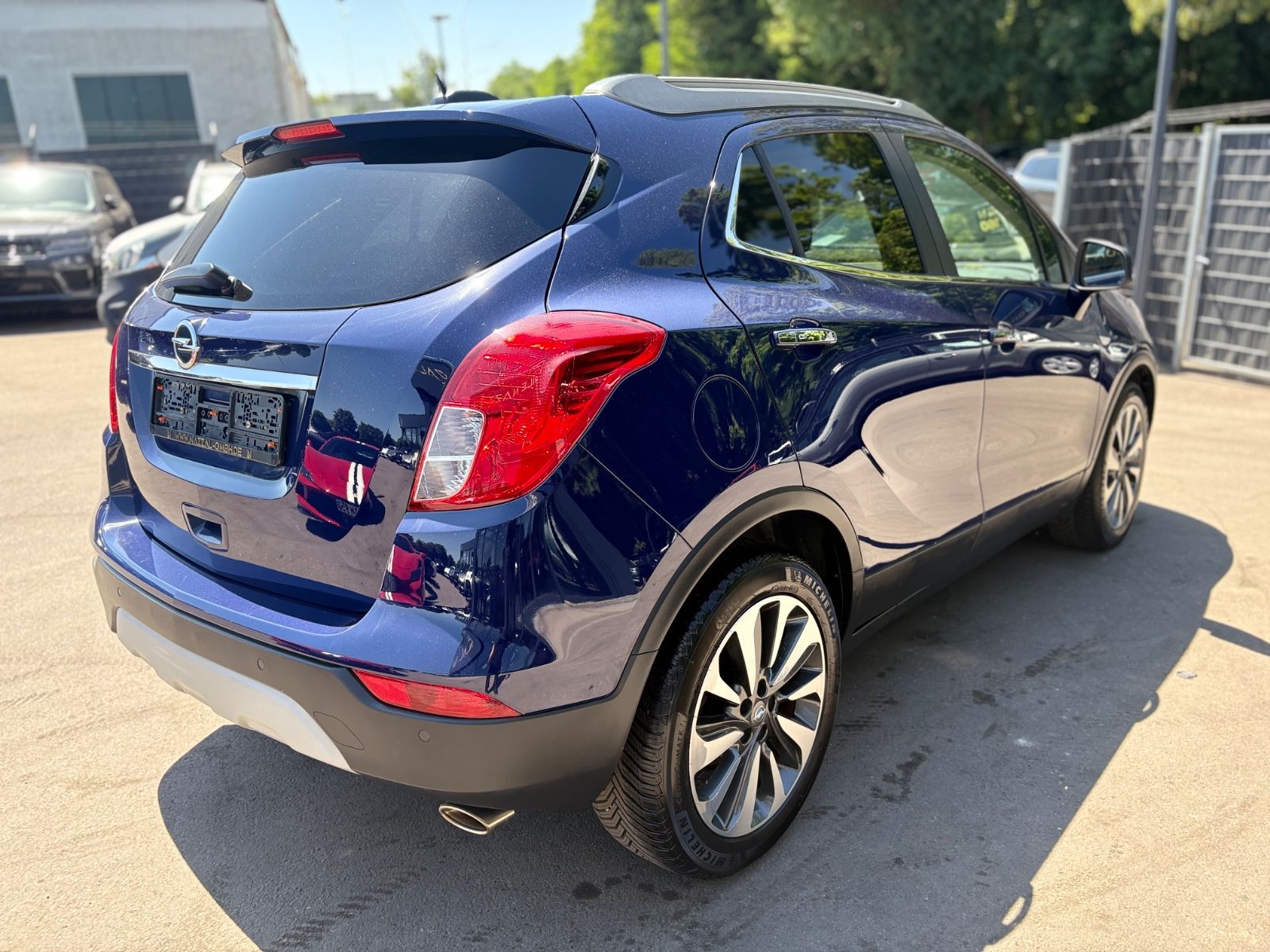 Fahrzeugabbildung Opel MOKKA X INNOVATION*2.HAND*LEDER*NAVI*SHZ*