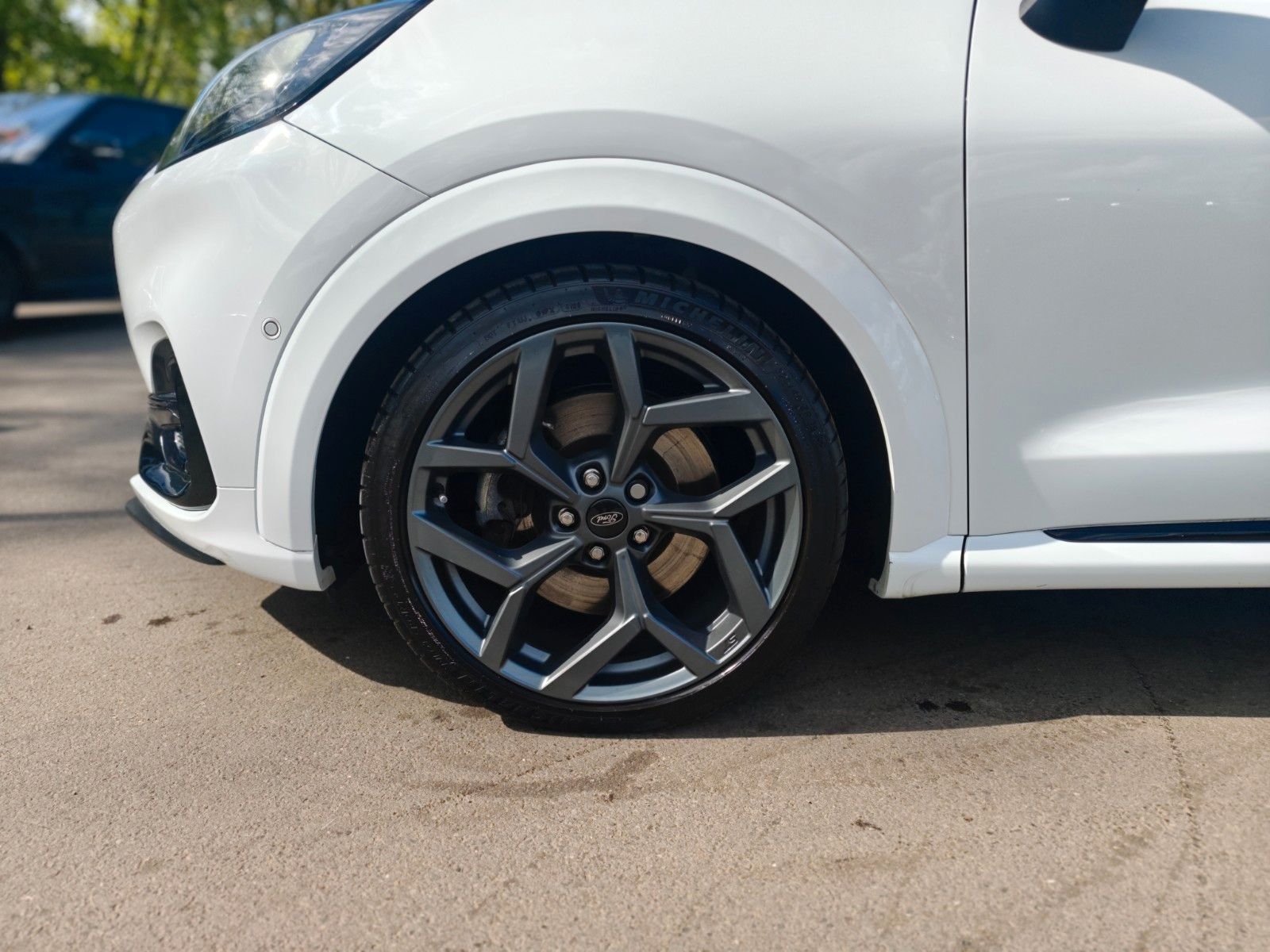 Fahrzeugabbildung Ford PUMA ST*RECARO SCHALEN*LED*KAMERA*ASSIST*1.HAND*