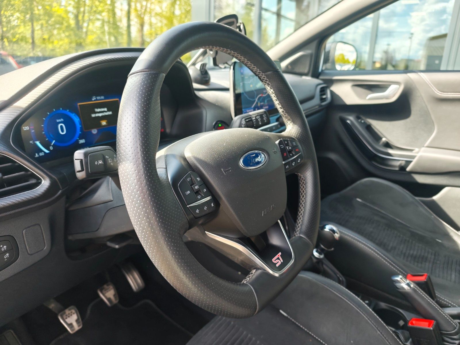 Fahrzeugabbildung Ford PUMA ST*RECARO SCHALEN*LED*KAMERA*ASSIST*1.HAND*