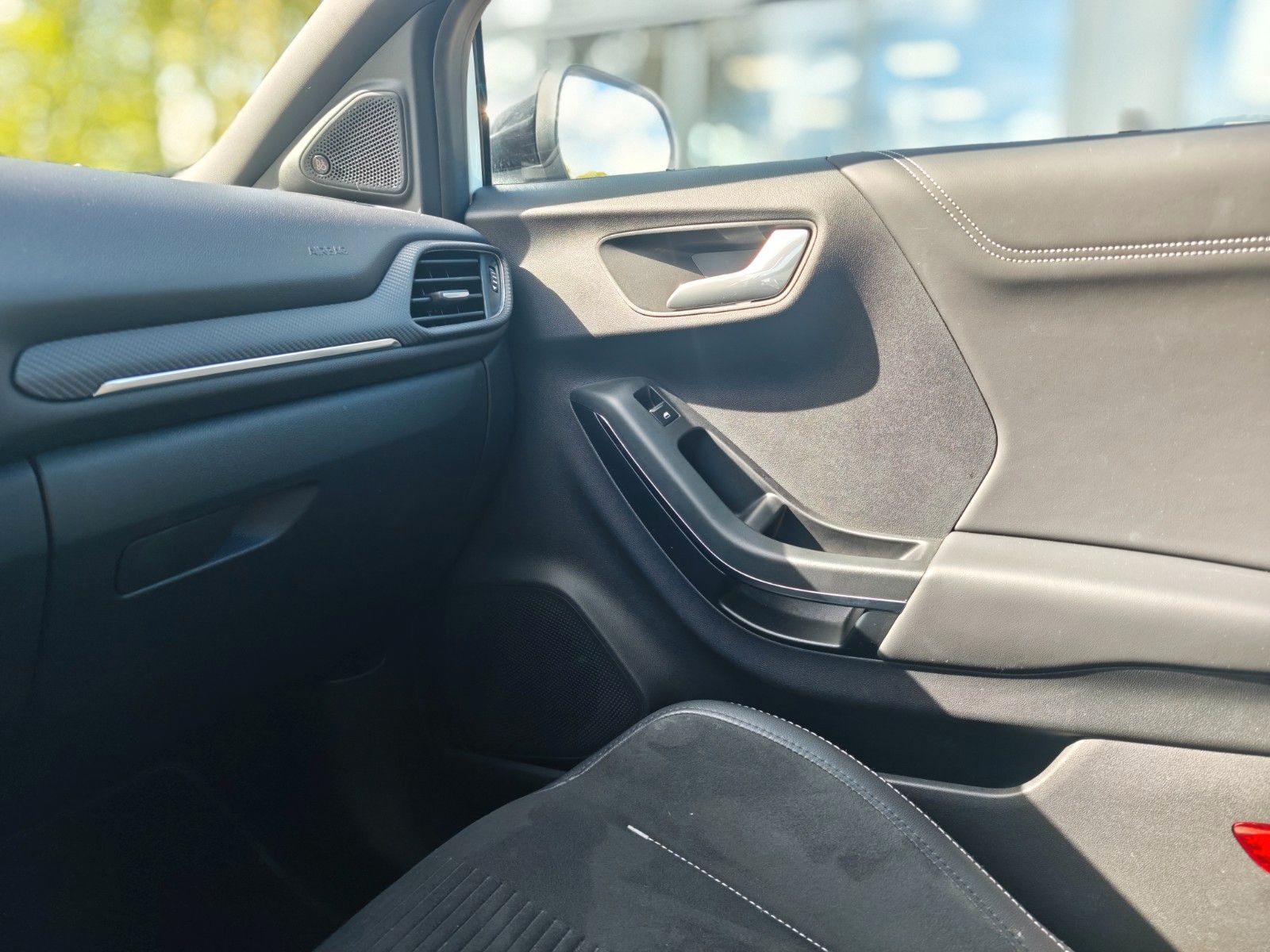 Fahrzeugabbildung Ford PUMA ST*RECARO SCHALEN*LED*KAMERA*ASSIST*1.HAND*